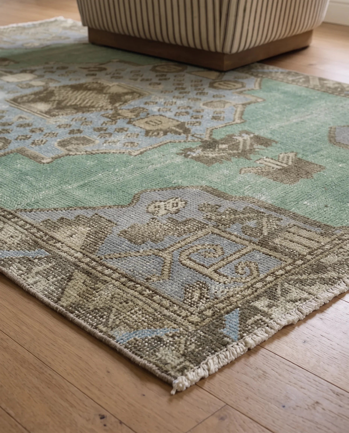 Vintage Turkish Anatolian Rug