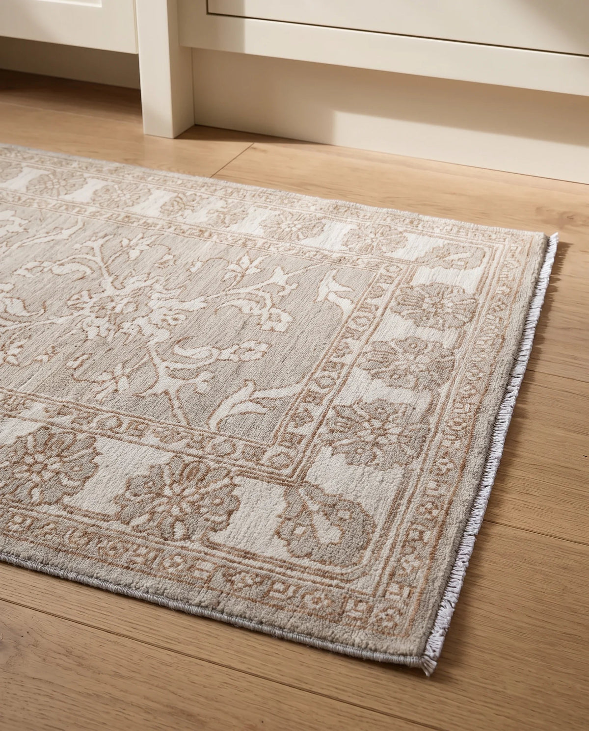 Afghan Chobi Runner