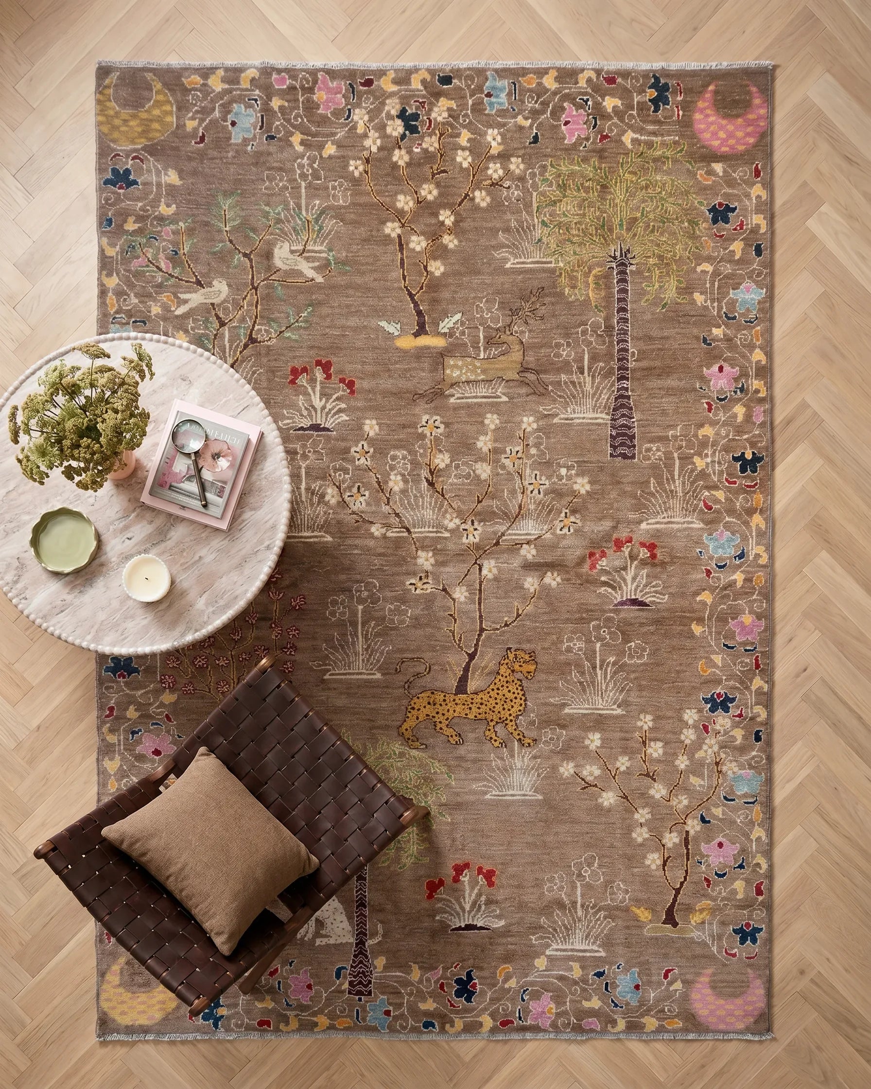Transitional Kohi Rug - Hunting Scene