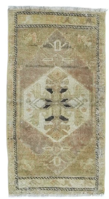 Handmade Mini Vintage Turkish Uşak Rug | 102 x 55 cm | 3'3" x 1'8" - Najaf Rugs