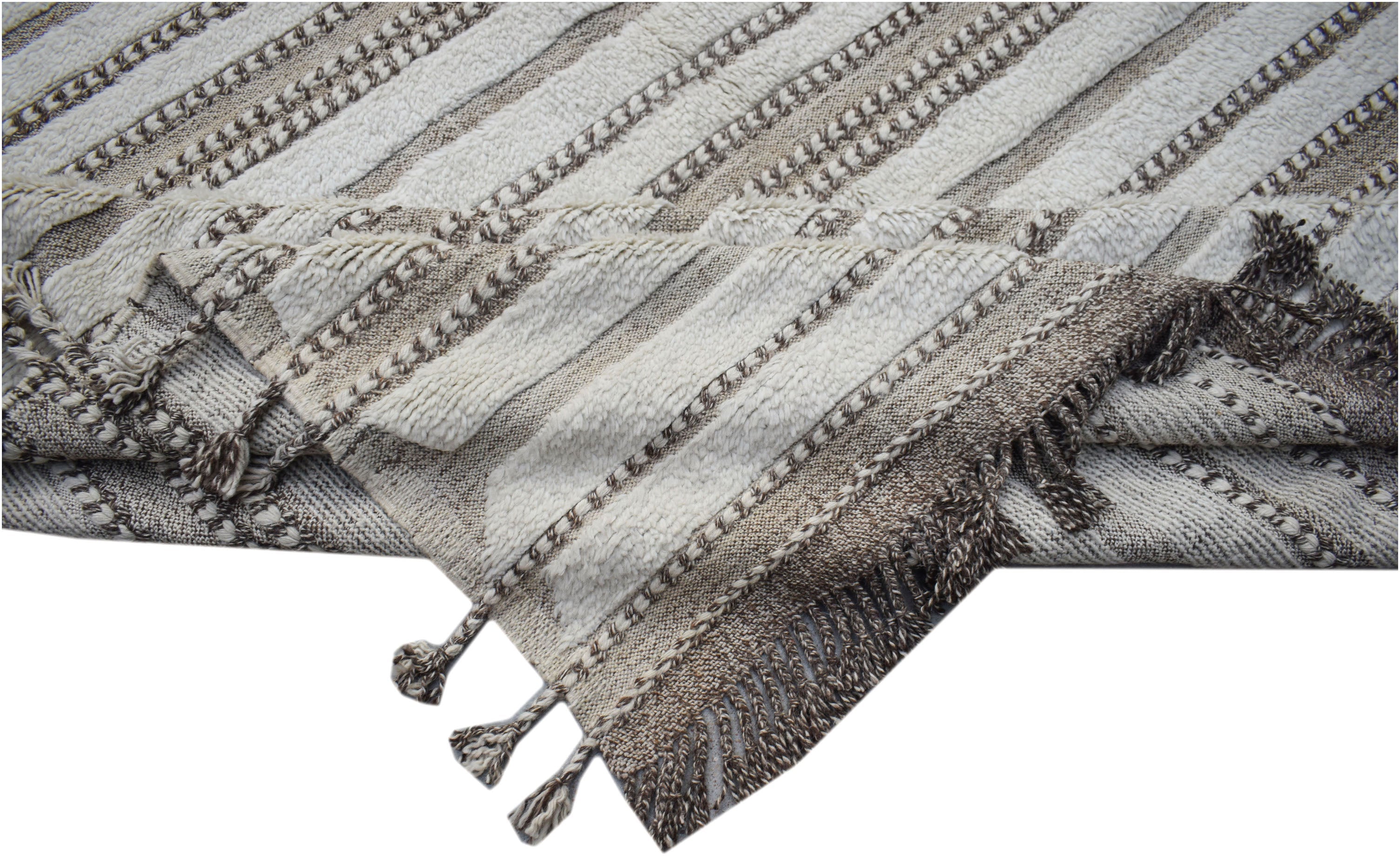 Handmade Transitional Barjasta Rug | 359 x 267 cm | 11'9" x 8'9"