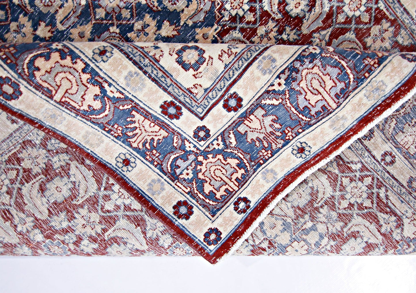 Handmade Traditional Pakistani Rug | 191 x 132 cm | 6'3" x 4'4" - Najaf Rugs & Textile