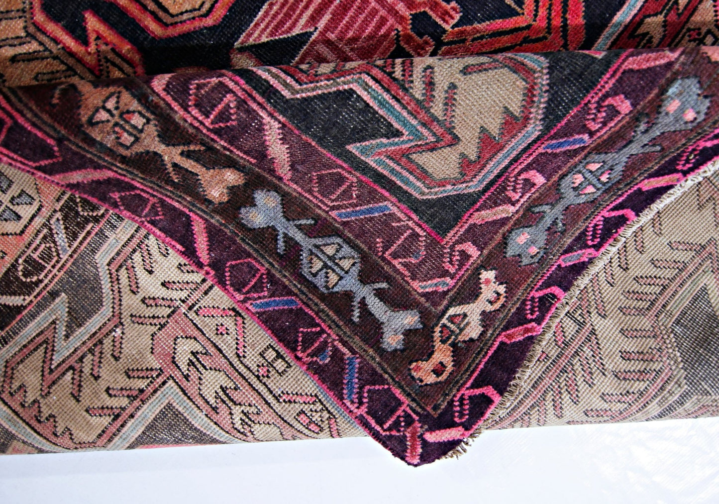 Handmade Vintage Persian Ardebil Rug | 289 x 144 cm | 9'6" x 4'9" - Najaf Rugs & Textile