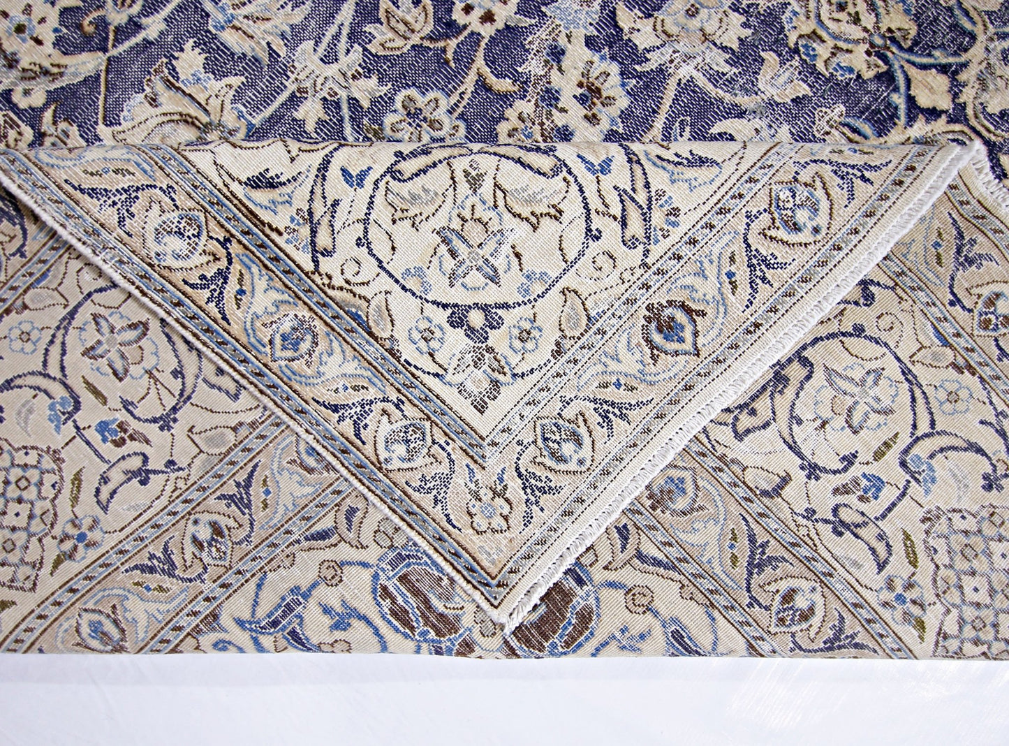 Handmade Vintage Persian Kerman Rug | 334 x 242 cm | 11' x 7'11" - Najaf Rugs & Textile