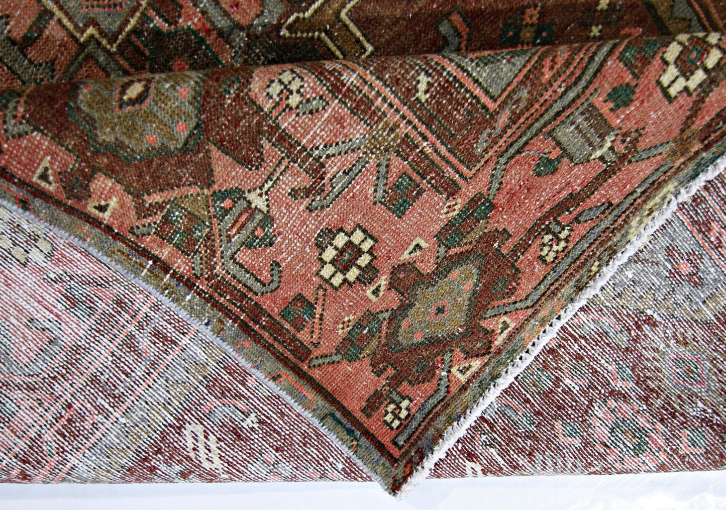 Handmade Vintage Persian Rug | 204 x 125 cm | 6'8" x 4'1" - Najaf Rugs & Textile