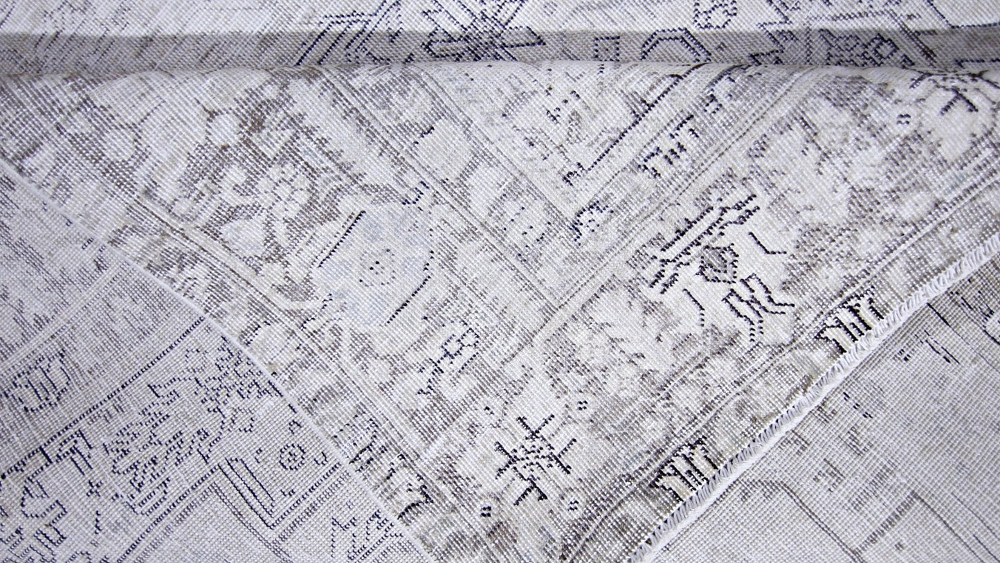 Handmade Vintage Persian Tabriz Rug | 319 x 239 cm | 10'6" x 7'10" - Najaf Rugs & Textile