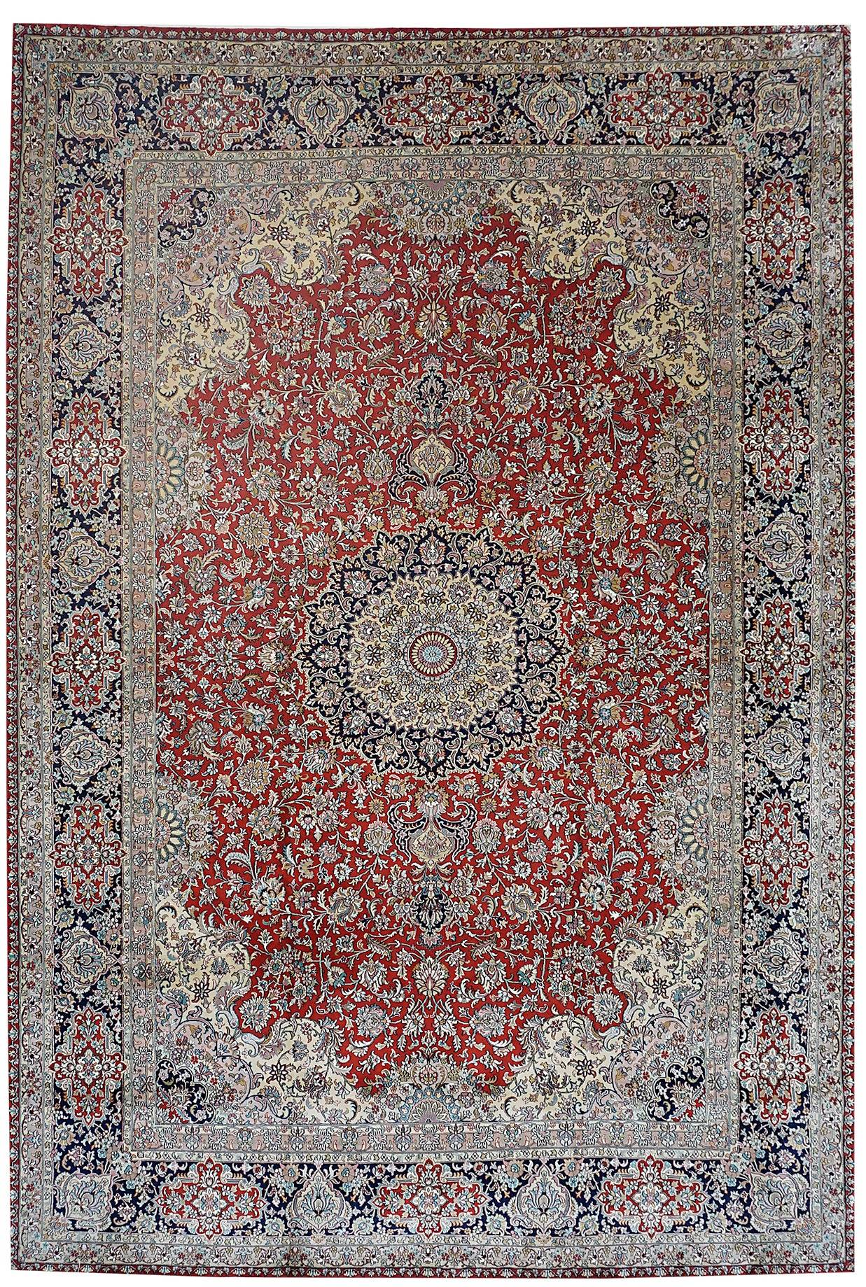 Handmade Kashmiri Silk Rug | 326 x 215 cm | 10'7" x 7' - Najaf Rugs & Textile