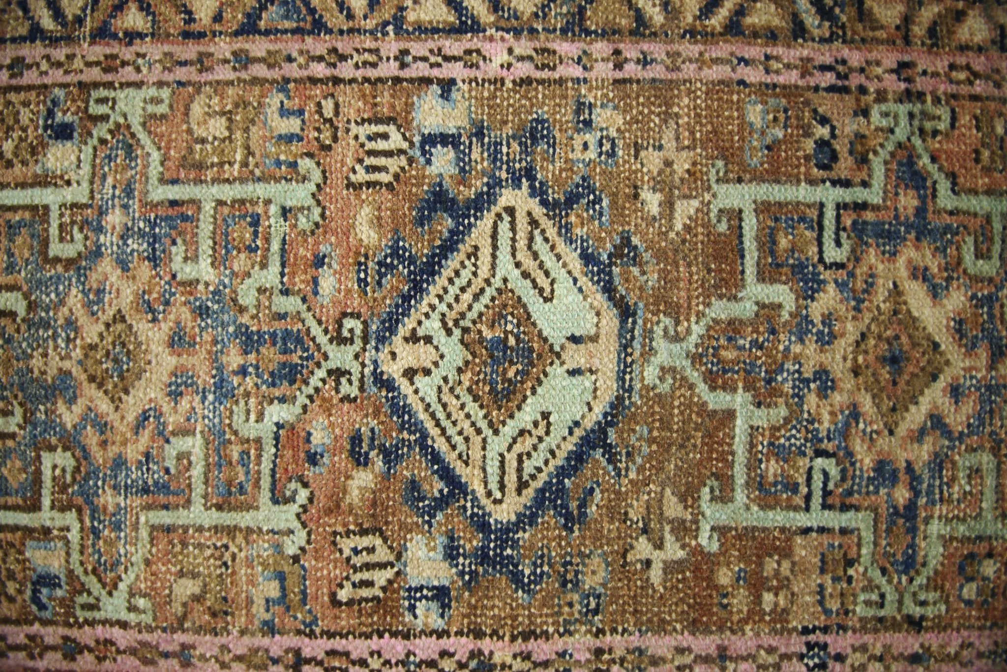 Handmade Mini Vintage Persian Karaja Rug | 109 x 62 cm | 3'7" x 2' - Najaf Rugs & Textile
