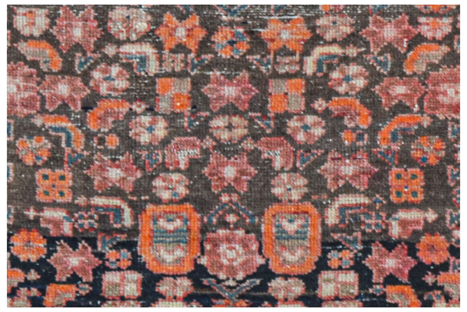 Handmade Mini Vintage Persian Rug | 109 x 61 cm | 3'7" x 2' - Najaf Rugs & Textile