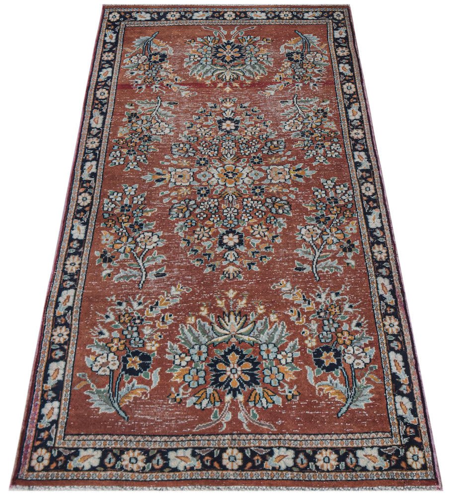 Handmade Mini Vintage Persian Rug | 137 x 71 cm | 4'6" x 2'4" - Najaf Rugs & Textile