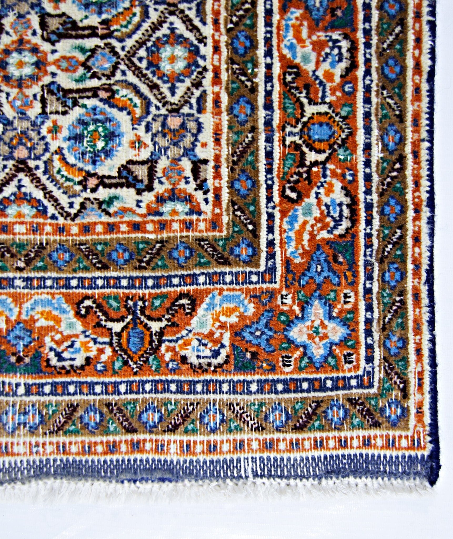 Handmade Mini Vintage Persian Rug | 97 x 51 cm | 3'2" x 1'8" - Najaf Rugs & Textile