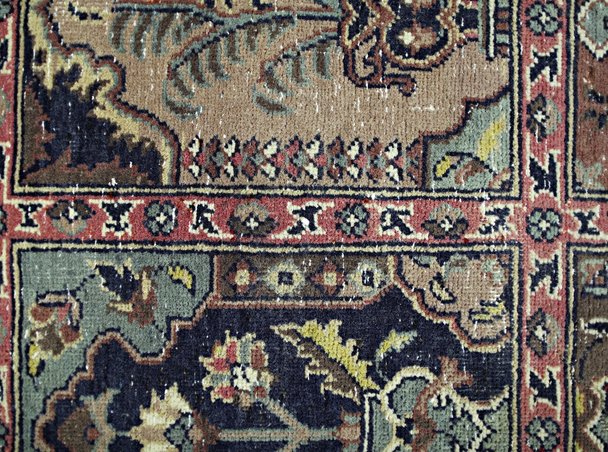 Handmade Mini Vintage Turkish Rug | 97 x 60 cm | 3'2" x 2' - Najaf Rugs & Textile