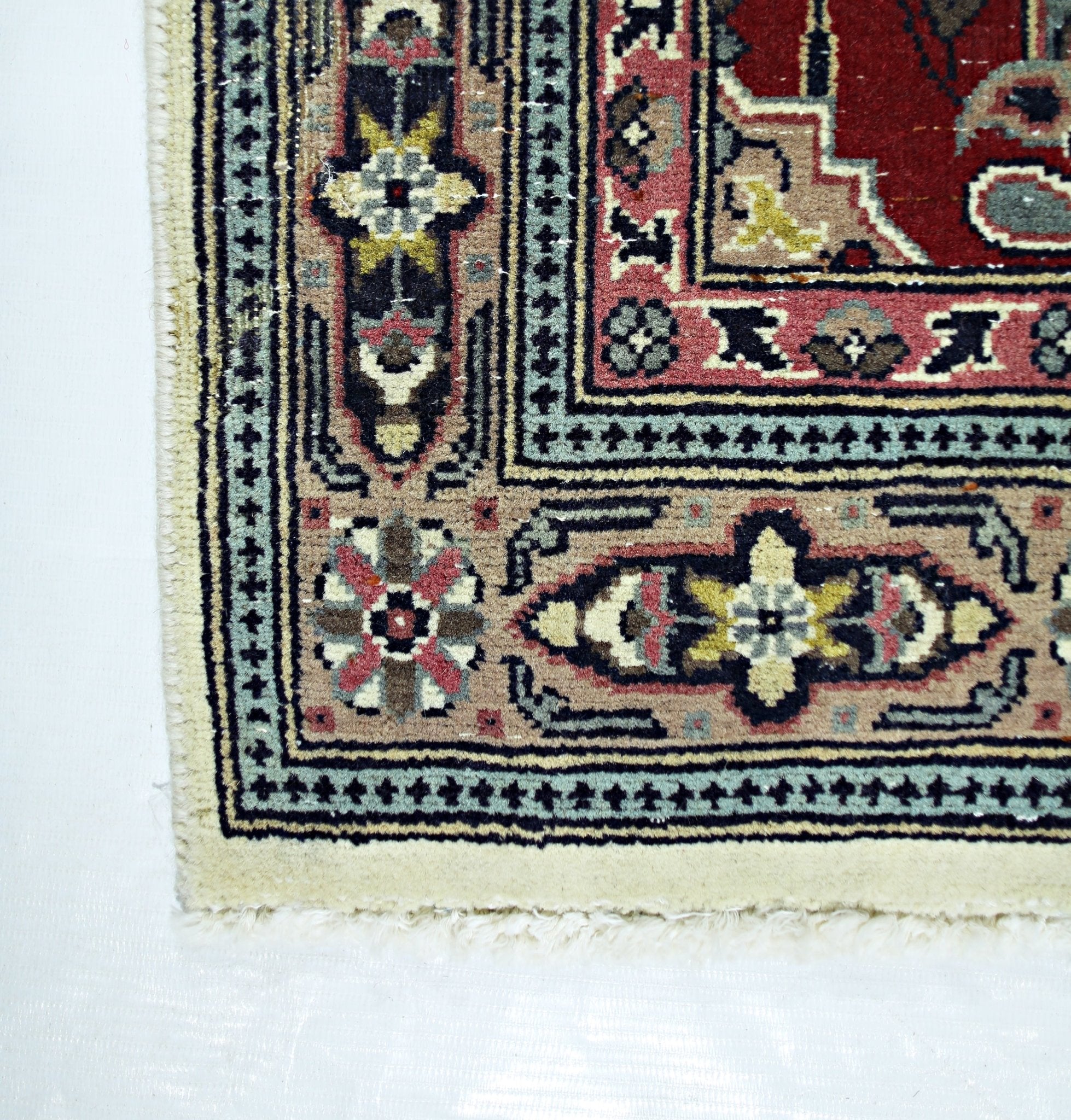 Handmade Mini Vintage Turkish Rug | 97 x 60 cm | 3'2" x 2' - Najaf Rugs & Textile