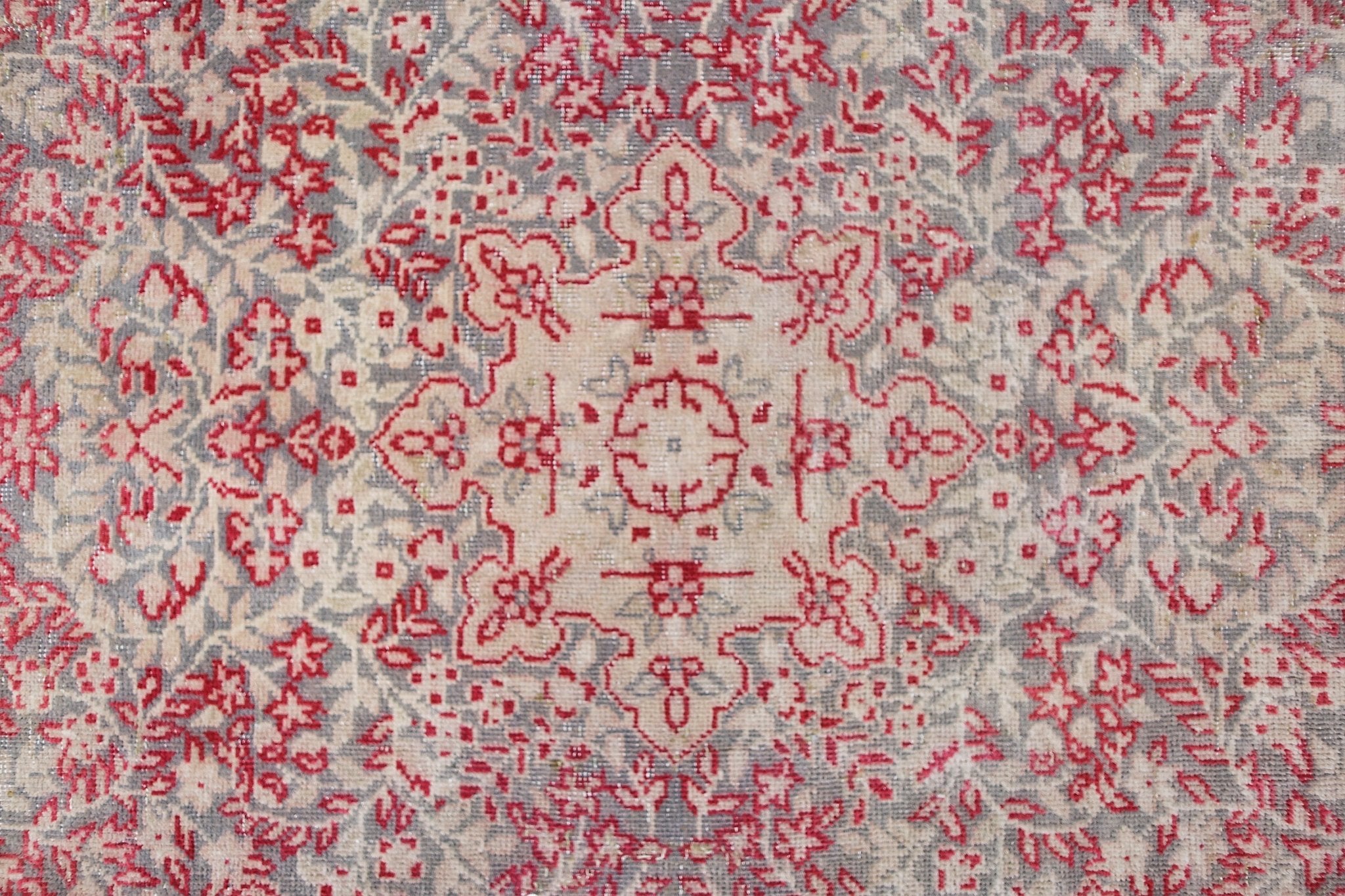 Handmade Traditional Pakistani Rug | 183 x 123 cm | 6' x 4' - Najaf Rugs & Textile