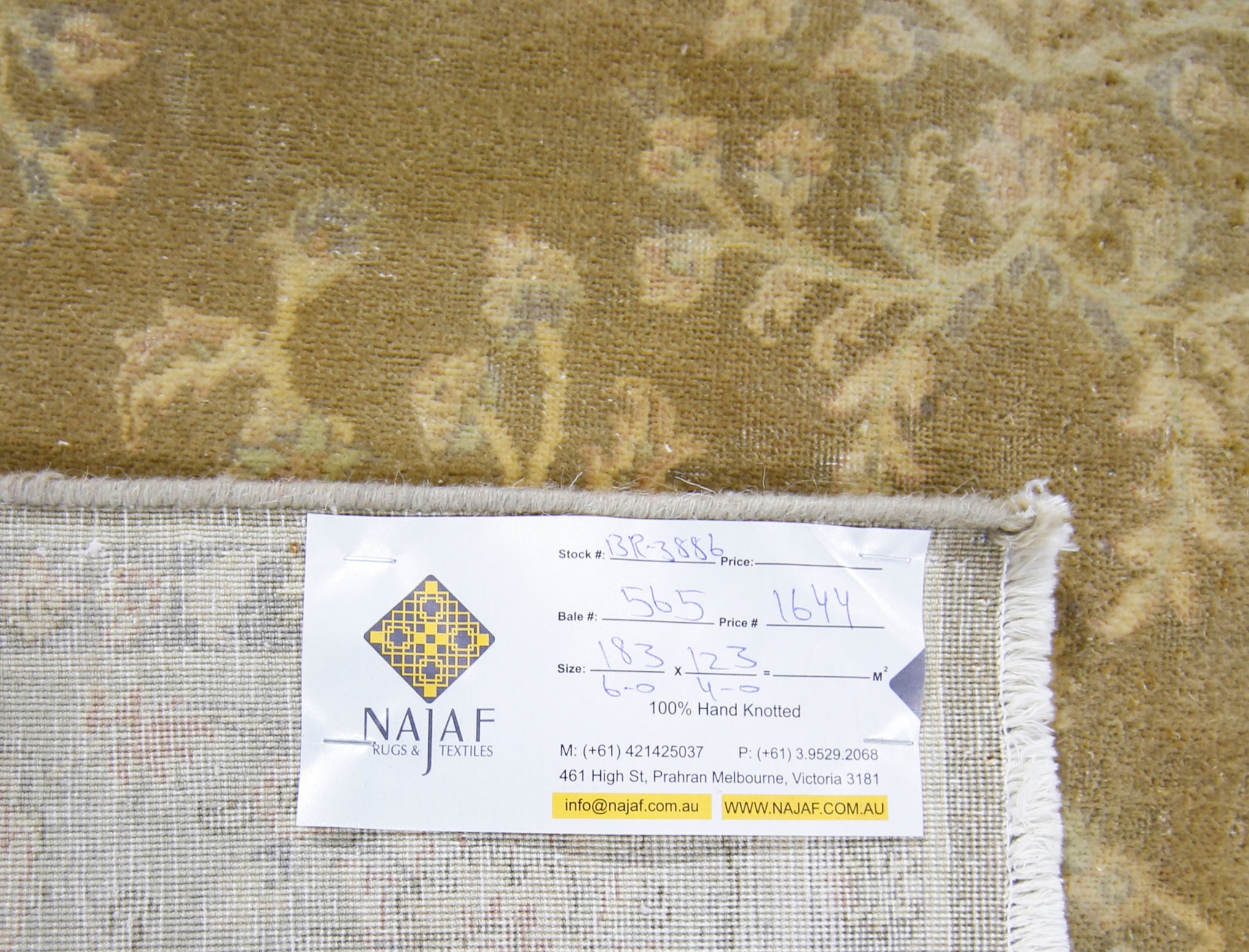 Handmade Traditional Pakistani Rug | 183 x 123 cm | 6' x 4' - Najaf Rugs & Textile