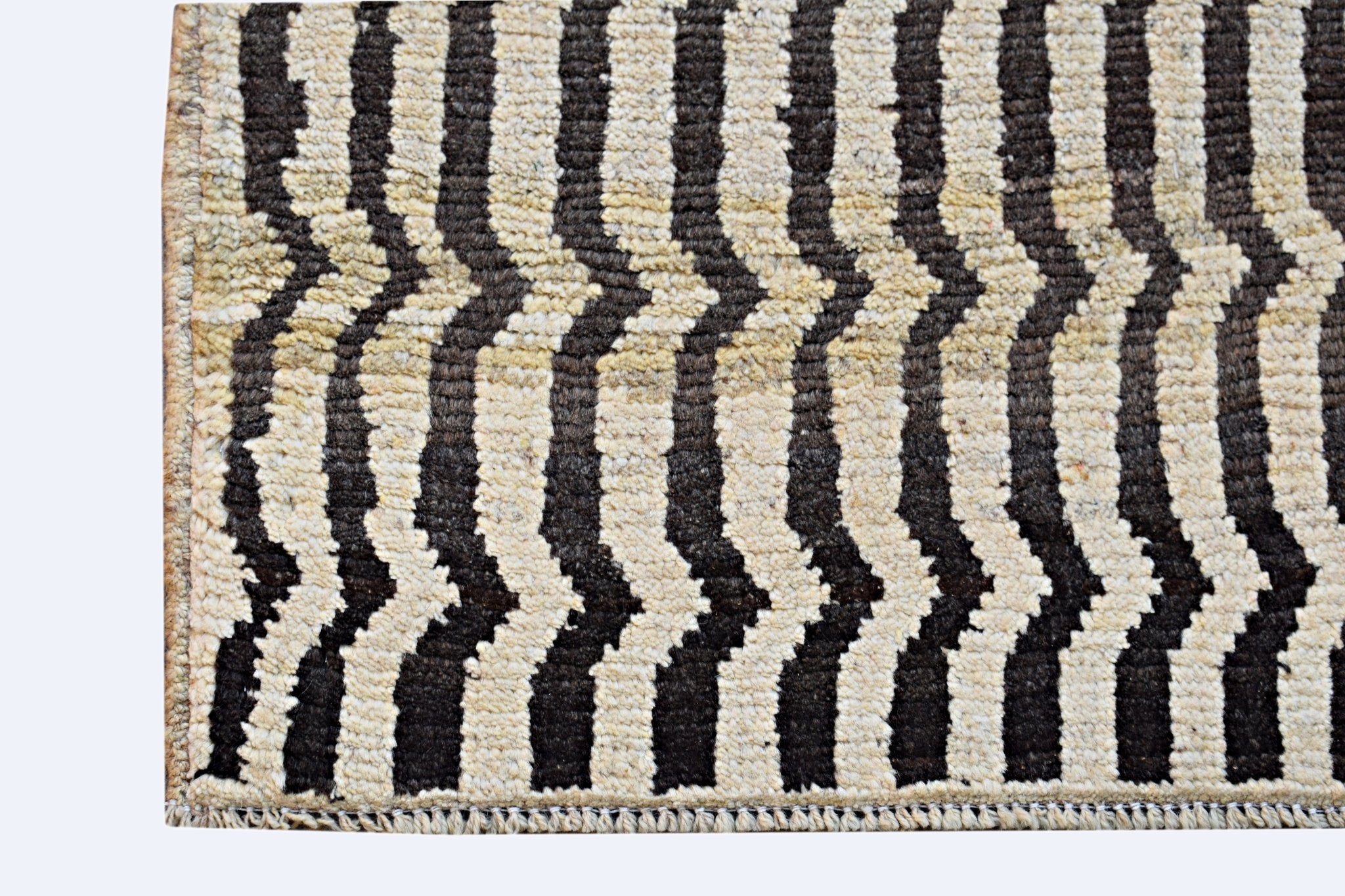 Handmade Tribal Afghan Berber Rug | 145 x 93 cm | 4'10" x 3' - Najaf Rugs & Textile