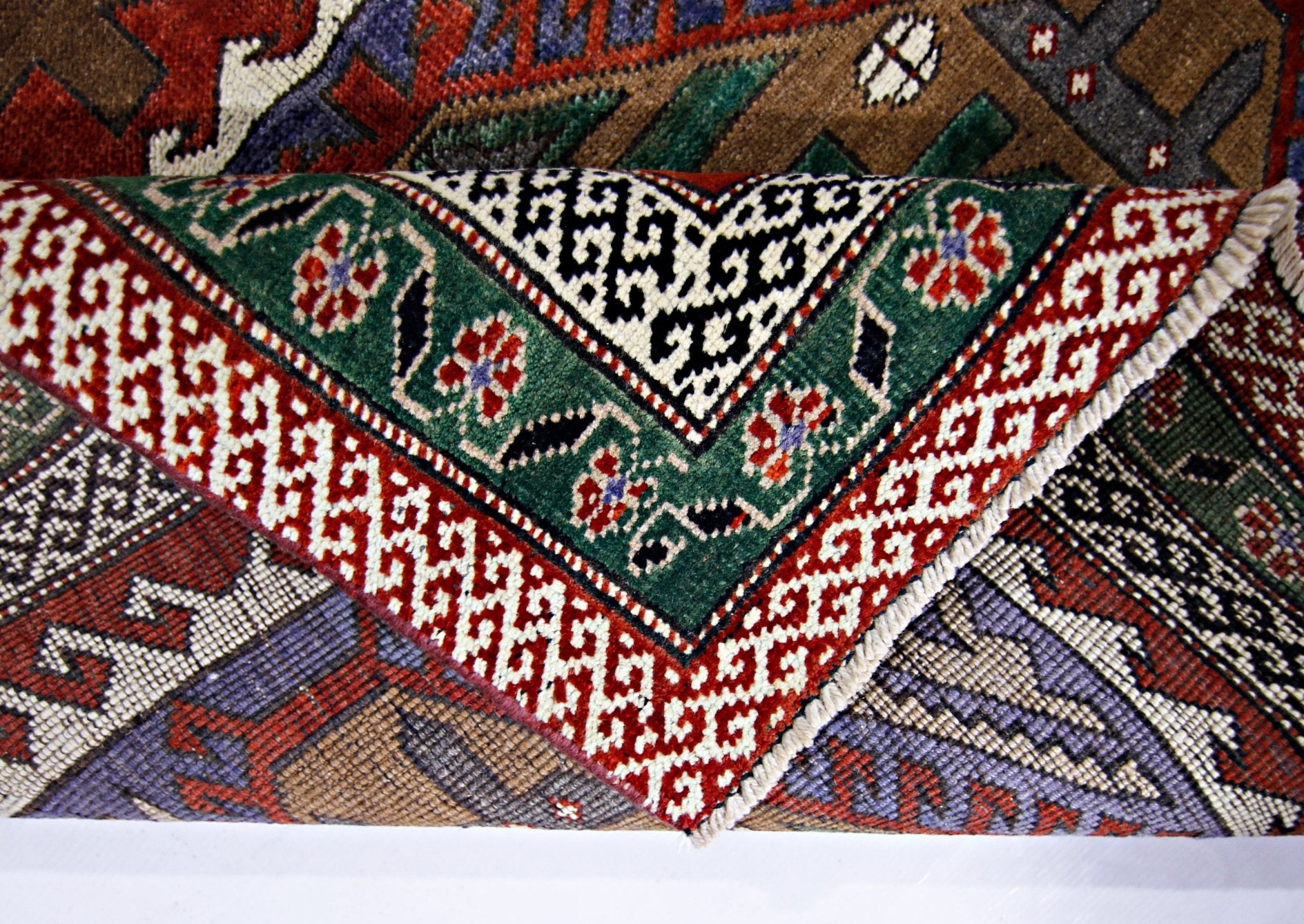 Handmade Vintage Caucasian Rug | 170 x 119 cm | 5'7" x 3'11" - Najaf Rugs & Textile