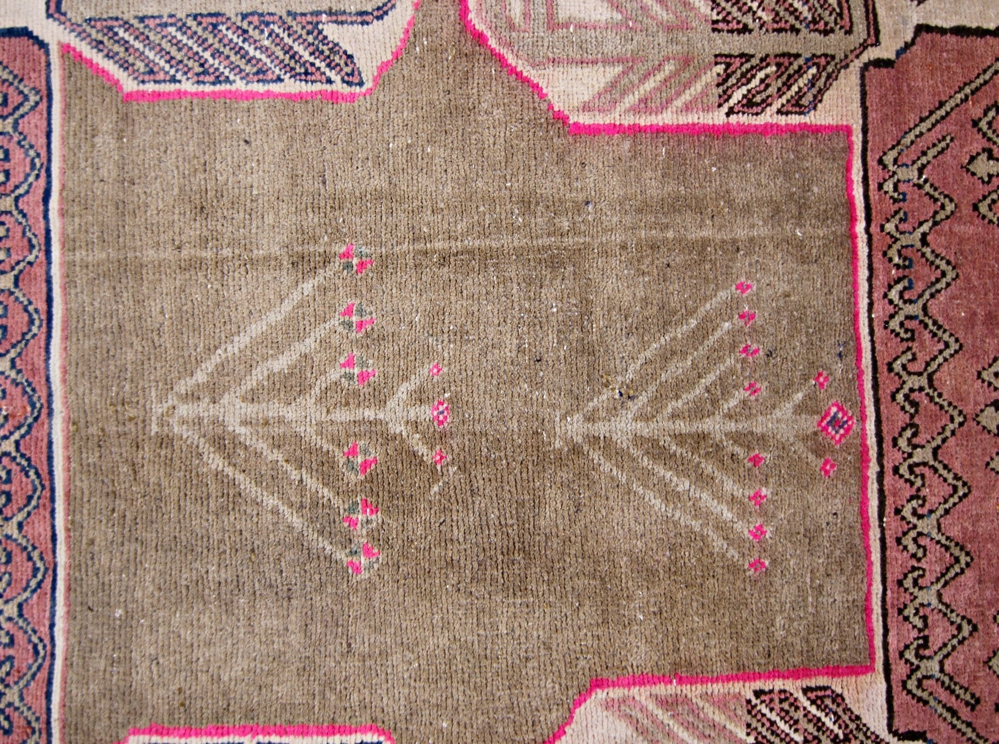 Handmade Vintage Persian Ardebil Rug | 263 x 118 cm | 8'7" x 3'10" - Najaf Rugs & Textile