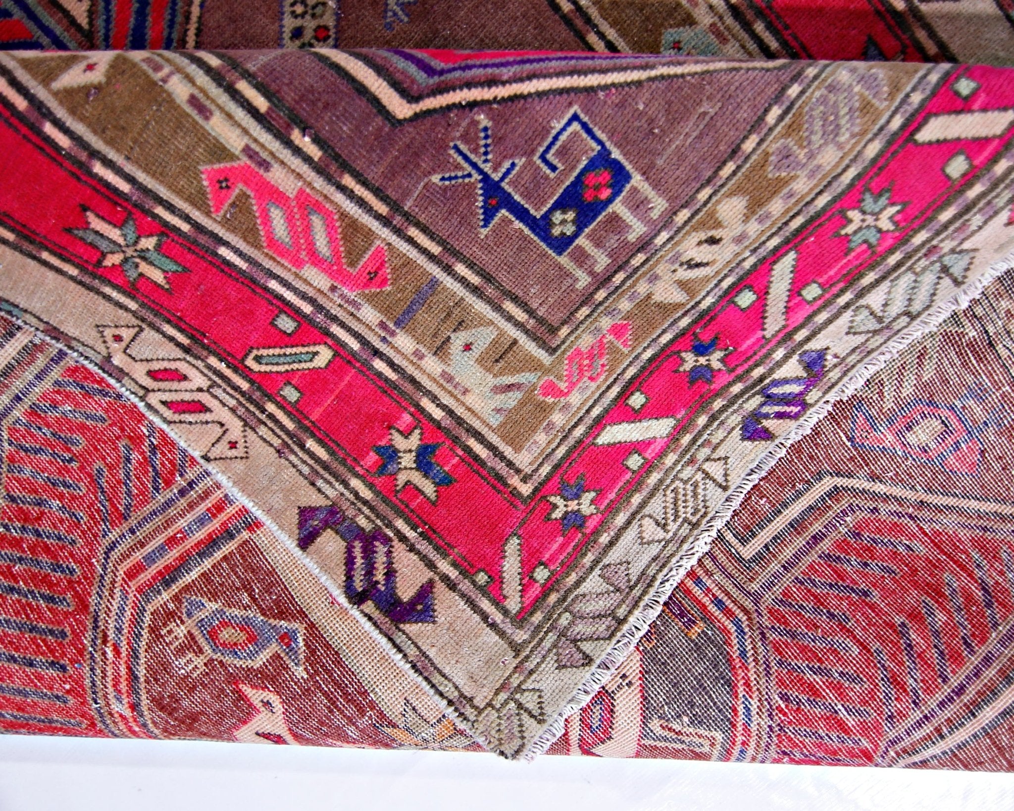 Handmade Vintage Persian Ardebil Rug | 324 x 137 cm | 10'8" x 4'6" - Najaf Rugs & Textile