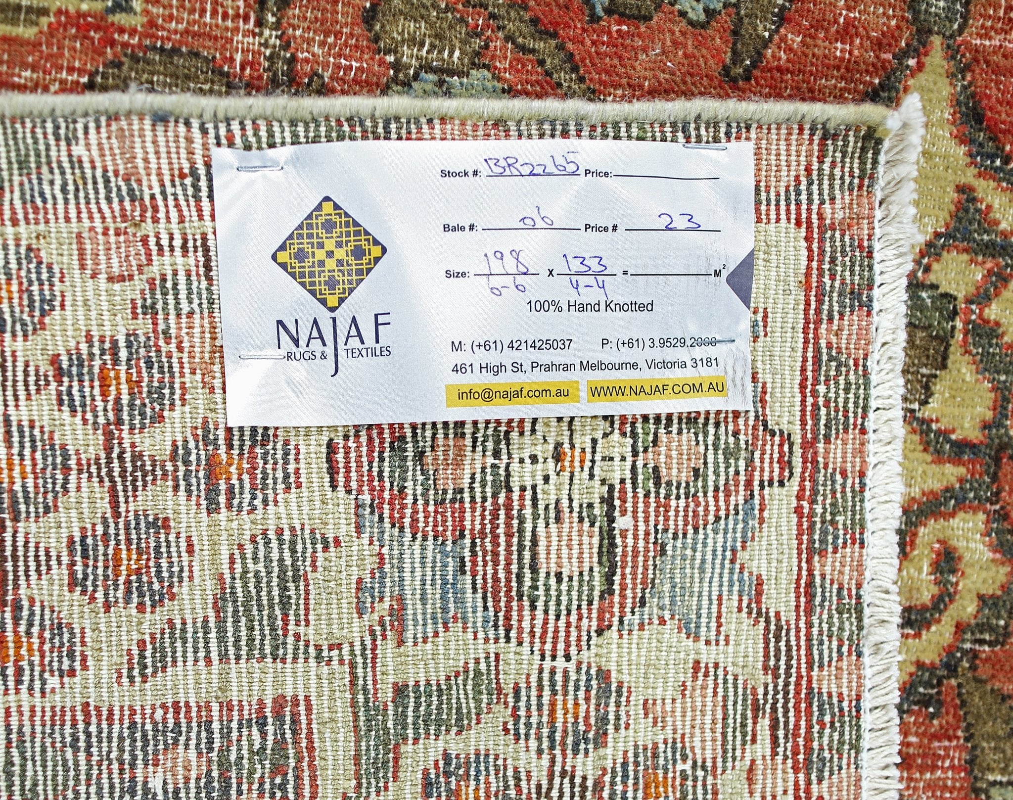 Handmade Vintage Persian Bakhtiar Rug | 198 x 133 cm | 6'6" x 4'4" - Najaf Rugs & Textile