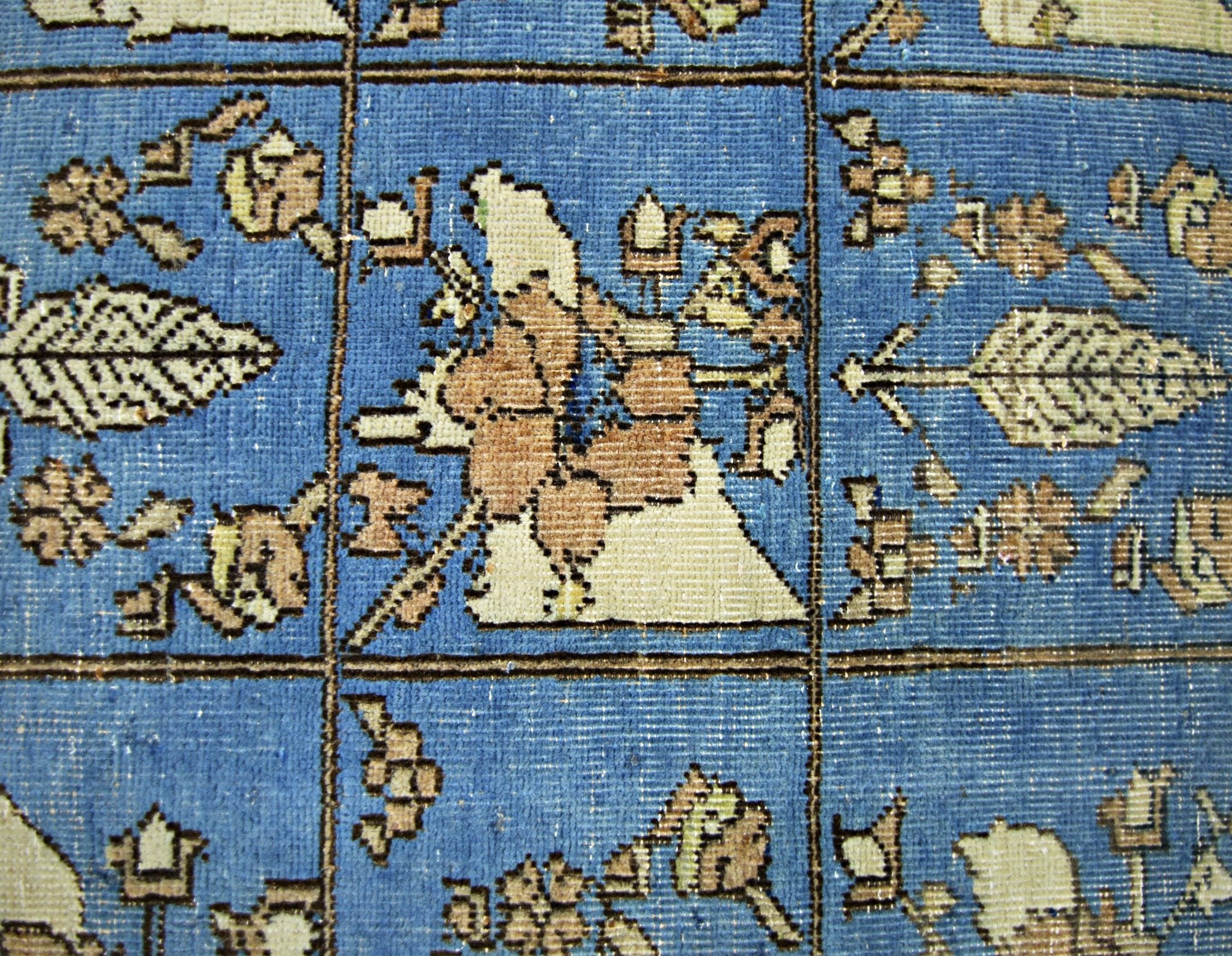 Handmade Vintage Persian Bakhtiar Rug | 219 x 125 cm | 7'2" x 4'1" - Najaf Rugs & Textile