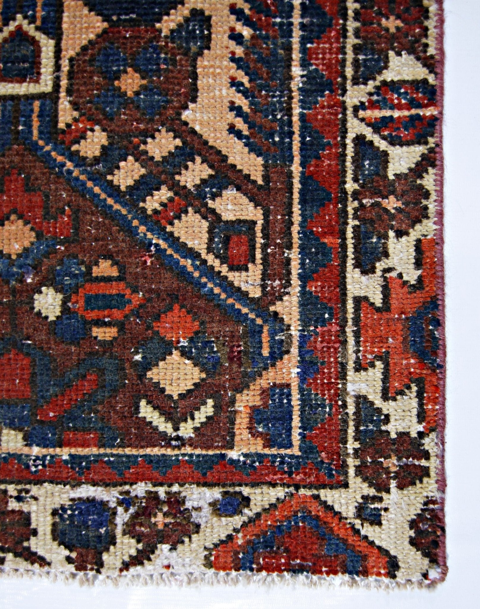 Handmade Vintage Persian Bakhtiar Rug | 275 x 180 cm | 9' x 5'11" - Najaf Rugs & Textile