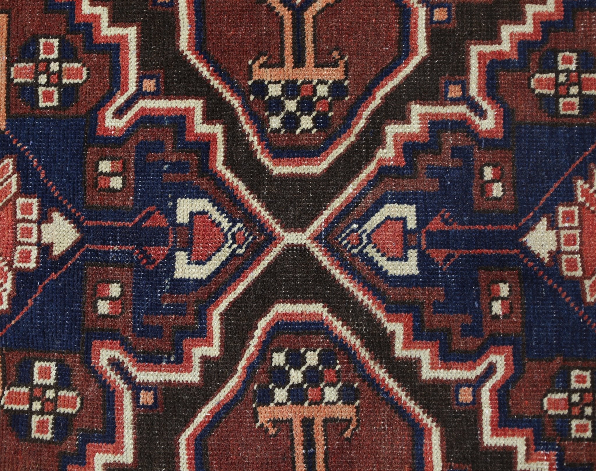 Handmade Vintage Persian Bakhtiar Rug | 282 x 189 cm | 9'3" x 6'2" - Najaf Rugs & Textile