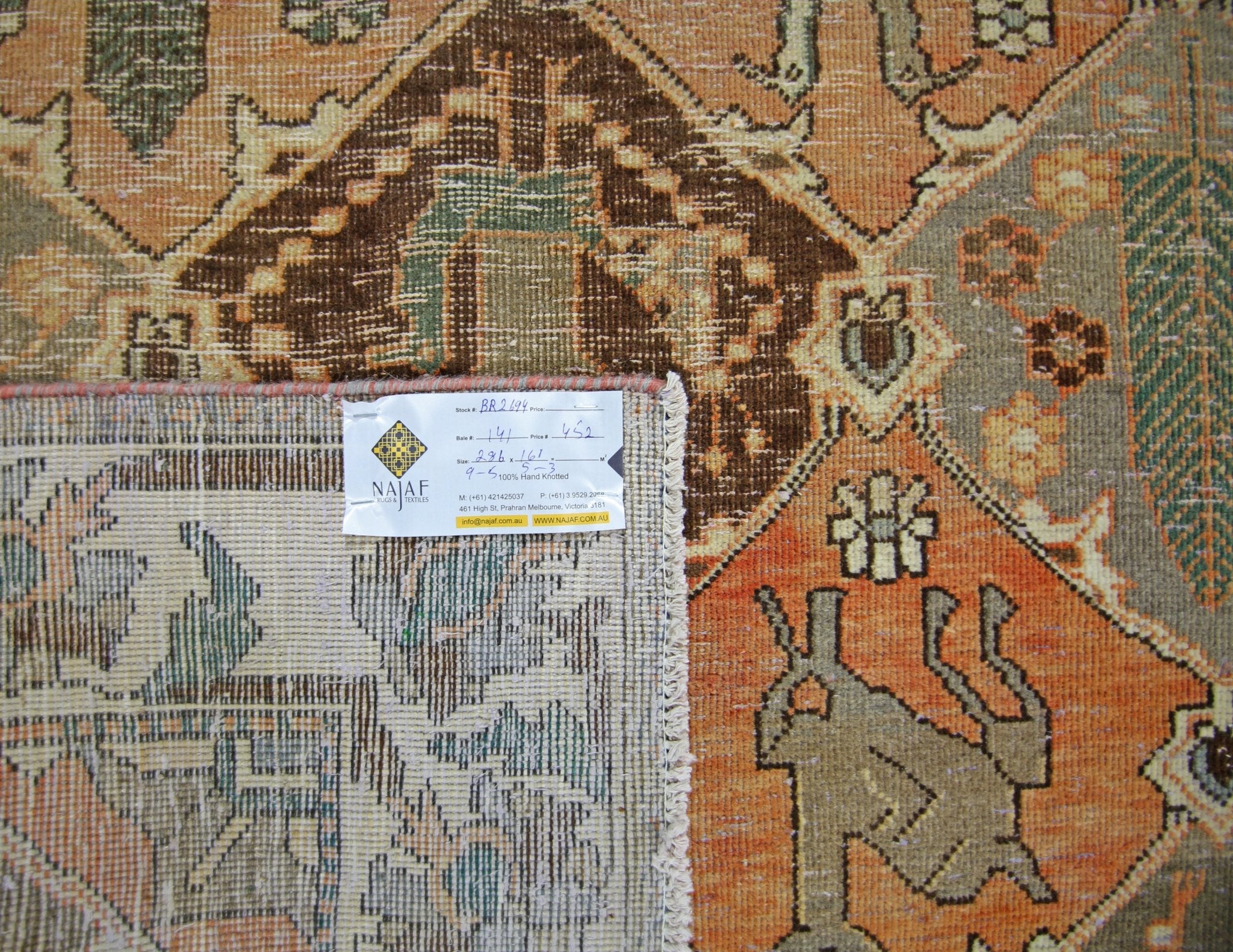 Handmade Vintage Persian Bakhtiar Rug | 286 x 161 cm | 9'5" x 5'3" - Najaf Rugs & Textile