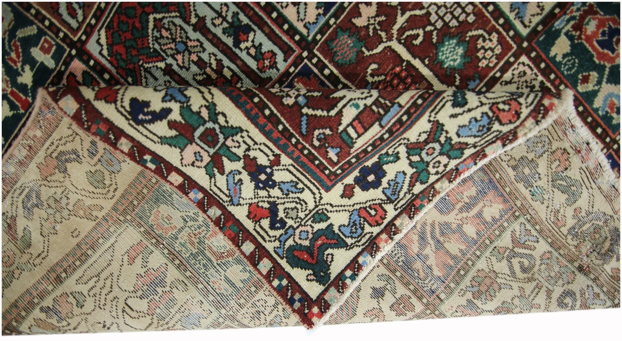 Handmade Vintage Persian Bakhtiar Rug | 288 x 151 cm | 9'6" x 4'11" - Najaf Rugs & Textile