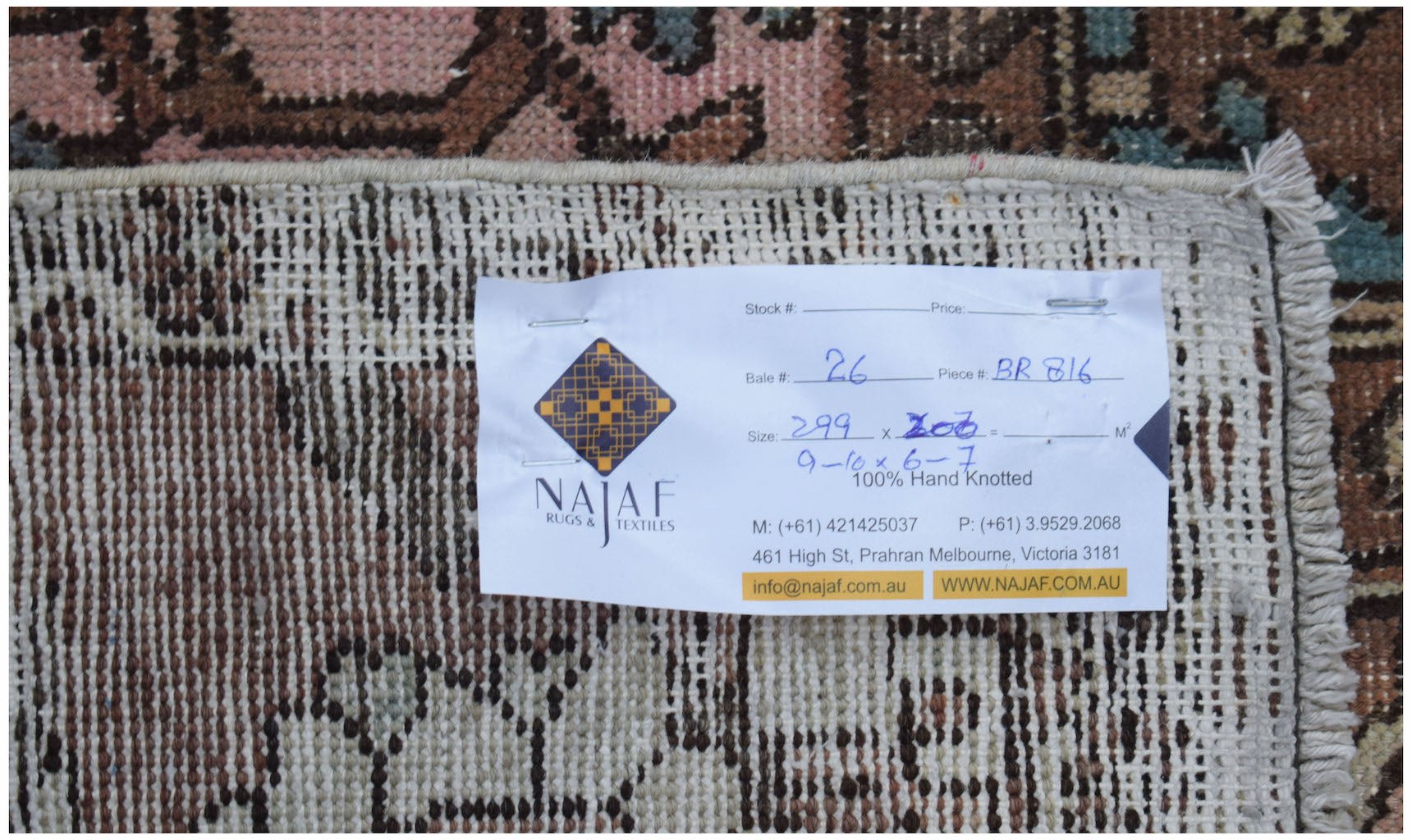 Handmade Vintage Persian Bakhtiar Rug | 299 x 200 cm | 9'10" x 6'7" - Najaf Rugs & Textile