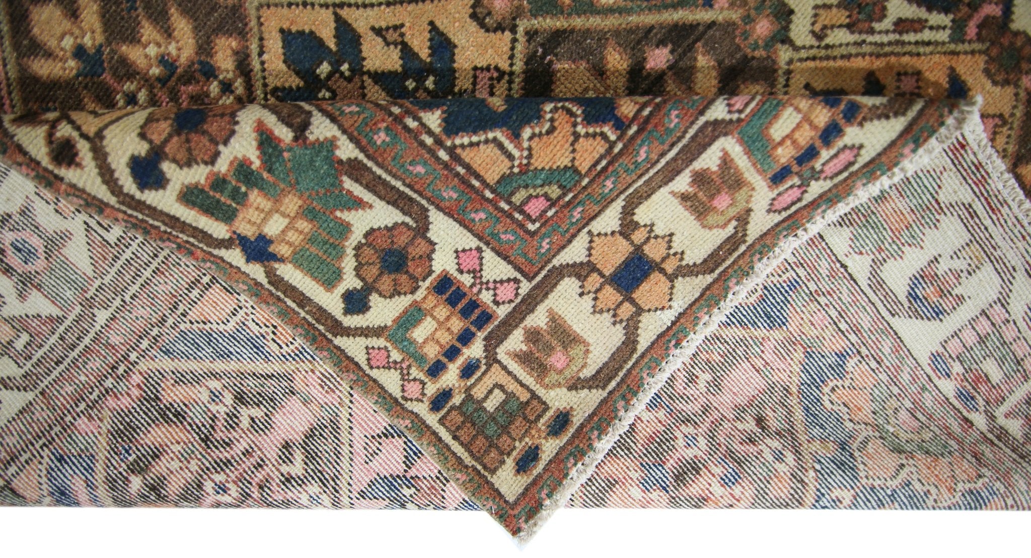 Handmade Vintage Persian Bakhtiar Rug | 302 x 204 cm | 9'11" x 6'8" - Najaf Rugs & Textile