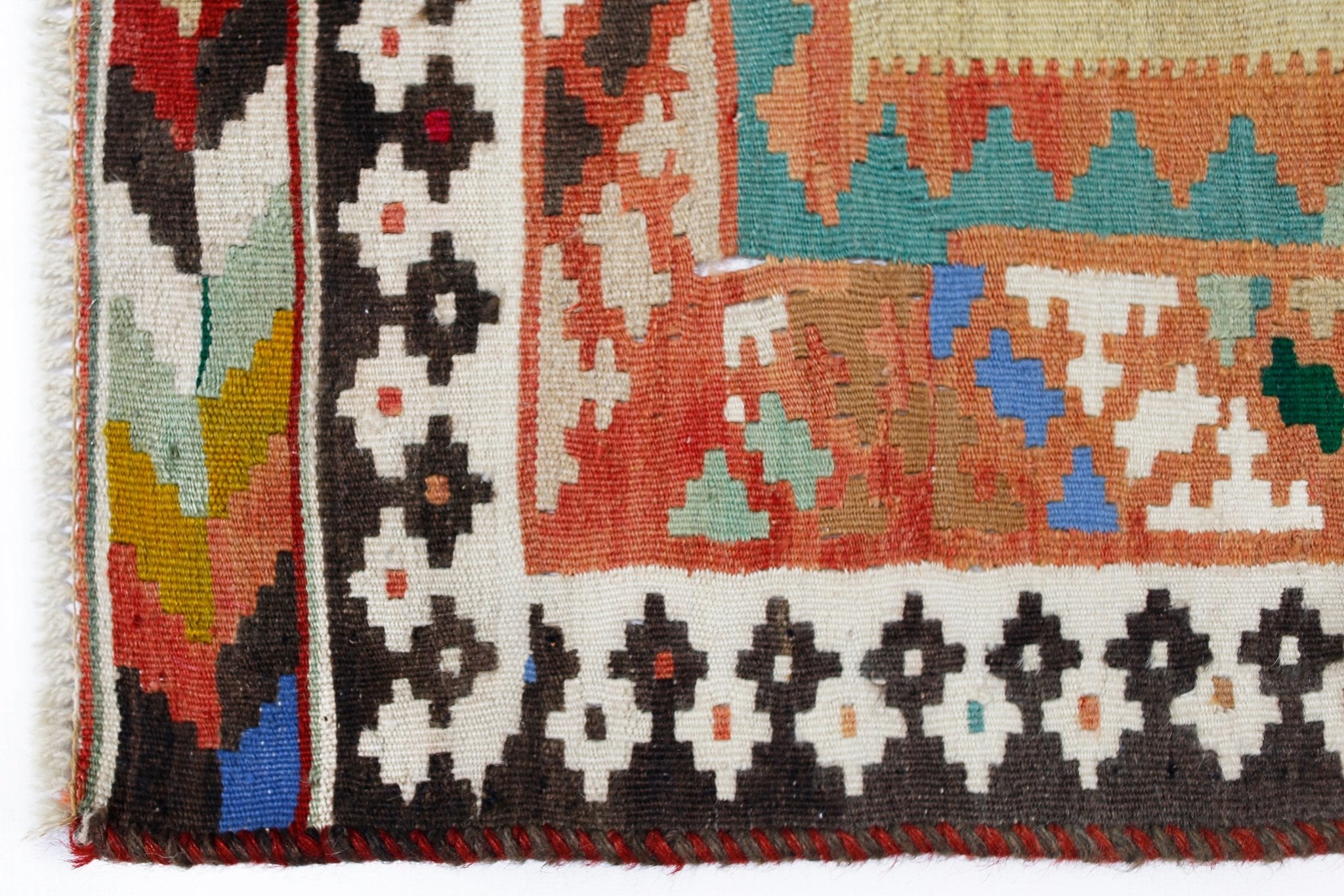 Handmade Vintage Persian Deer Kilim | 260 x 150 cm | 8'6" x 4'11" - Najaf Rugs & Textile