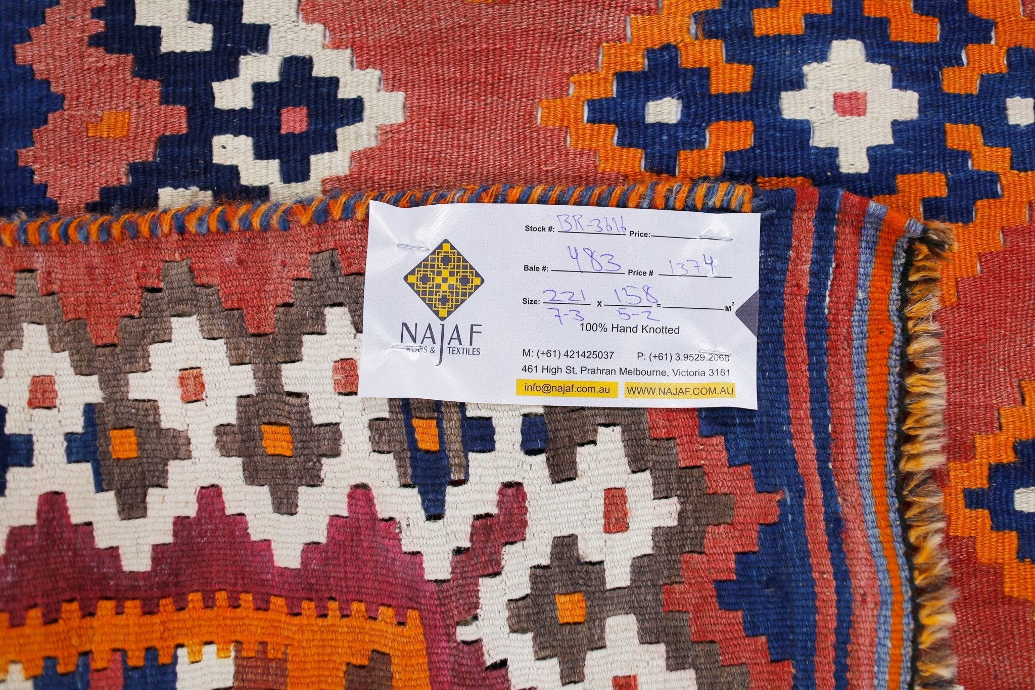 Handmade Vintage Persian Ghasghai Kilim | 221 x 158 cm | 7'3" x 5'2" - Najaf Rugs & Textile