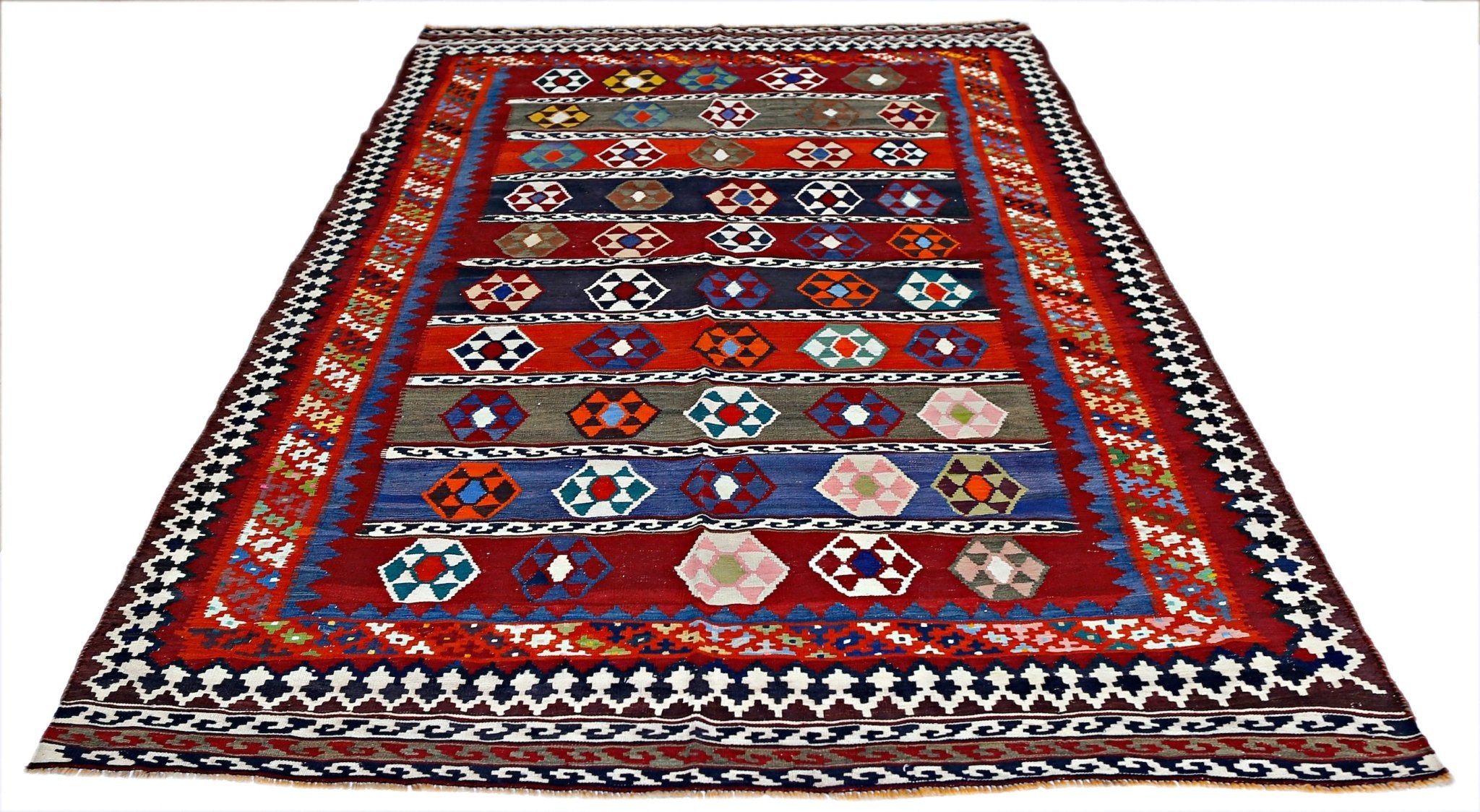 Handmade Vintage Persian Ghasghai Kilim | 274 x 179 cm | 9' x 5'10" - Najaf Rugs & Textile