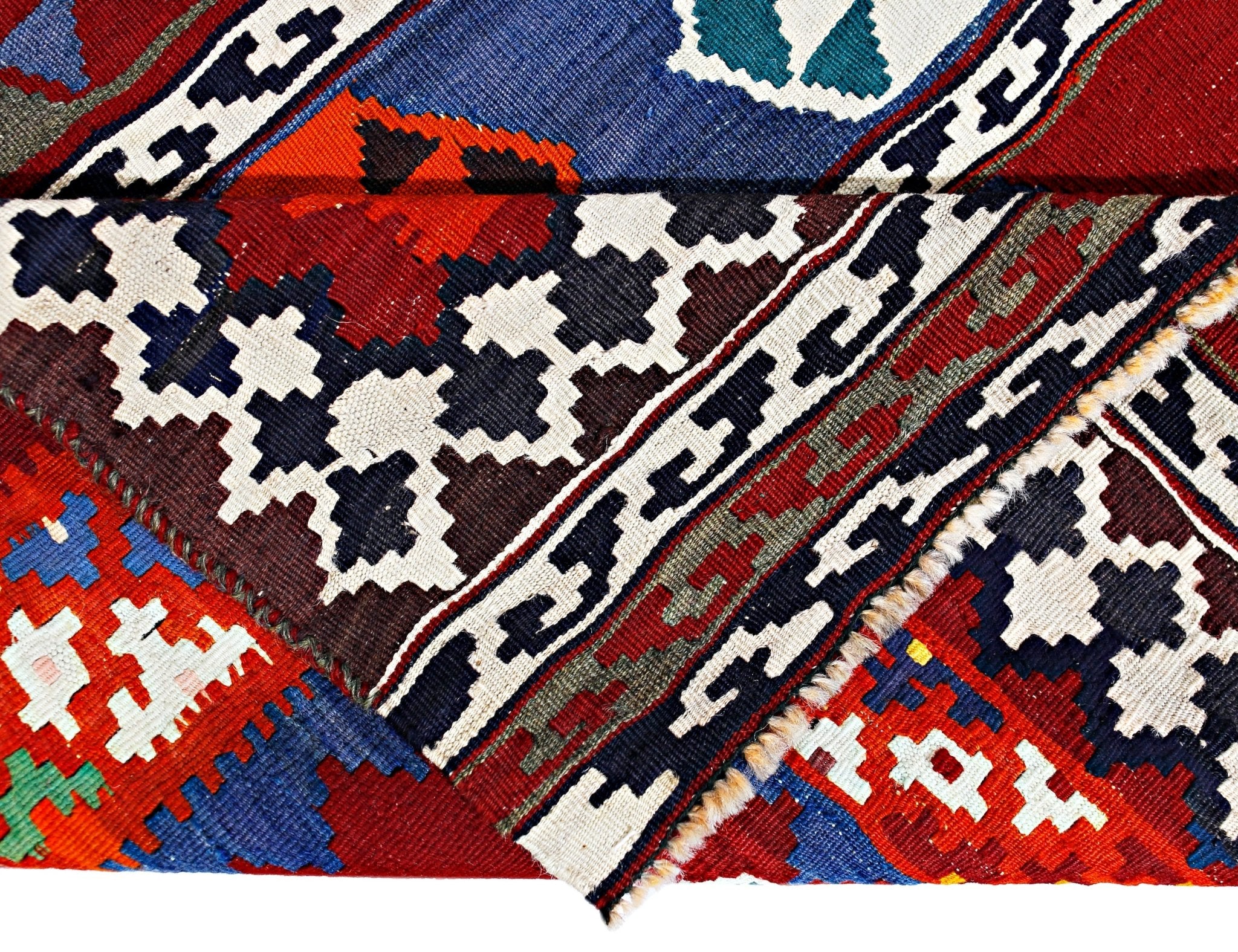 Handmade Vintage Persian Ghasghai Kilim | 274 x 179 cm | 9' x 5'10" - Najaf Rugs & Textile