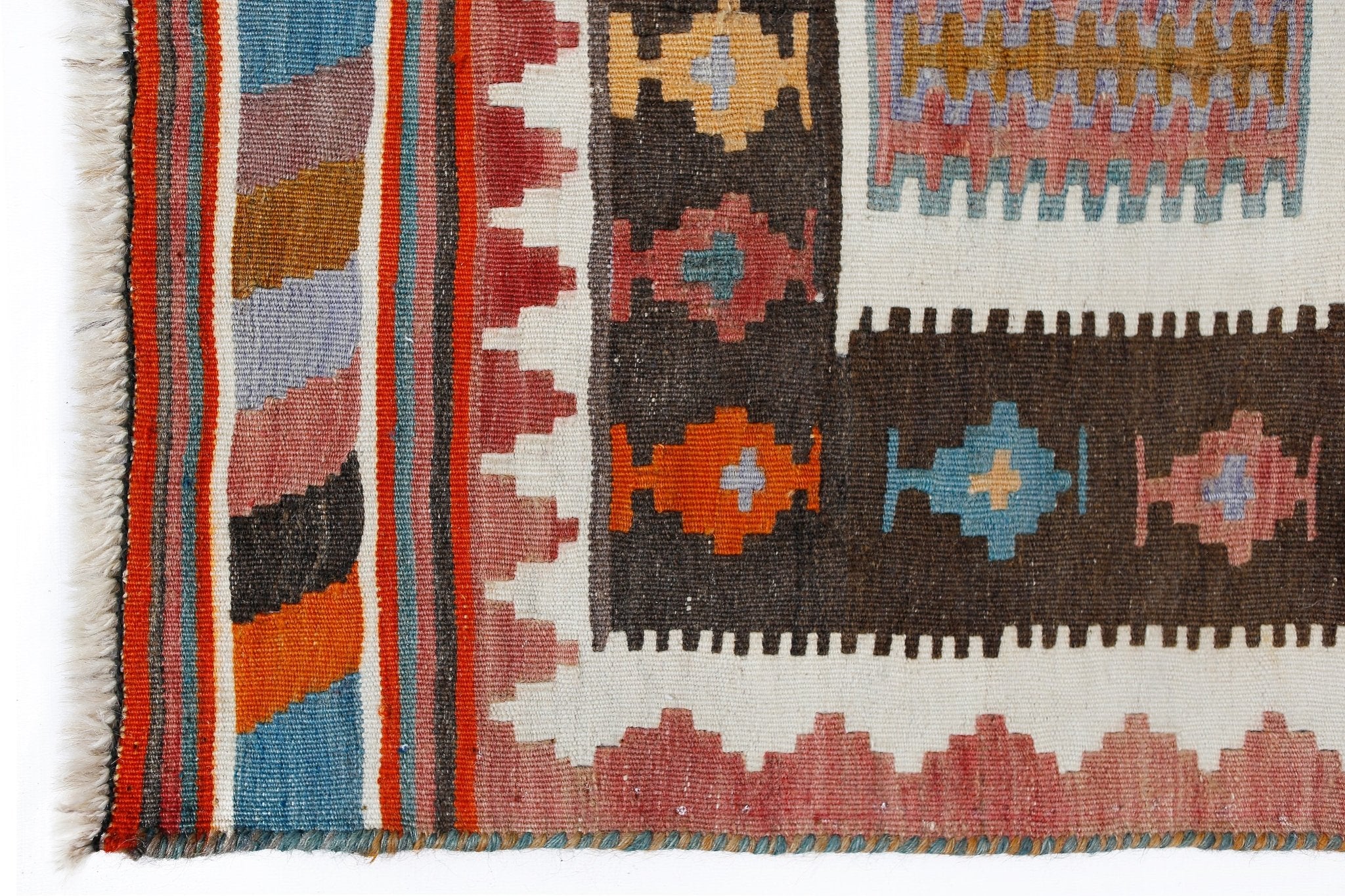 Handmade Vintage Persian Ghasghai Kilim | 279 x 153 cm | 9'2" x 5' - Najaf Rugs & Textile