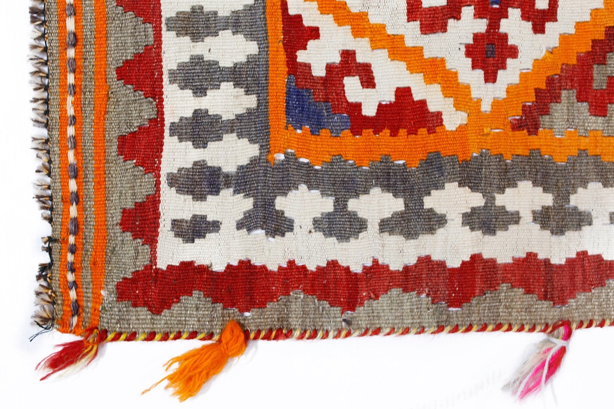 Handmade Vintage Persian Ghasghai Kilim | 294 x 158 cm | 9'4" x 5'2" - Najaf Rugs & Textile