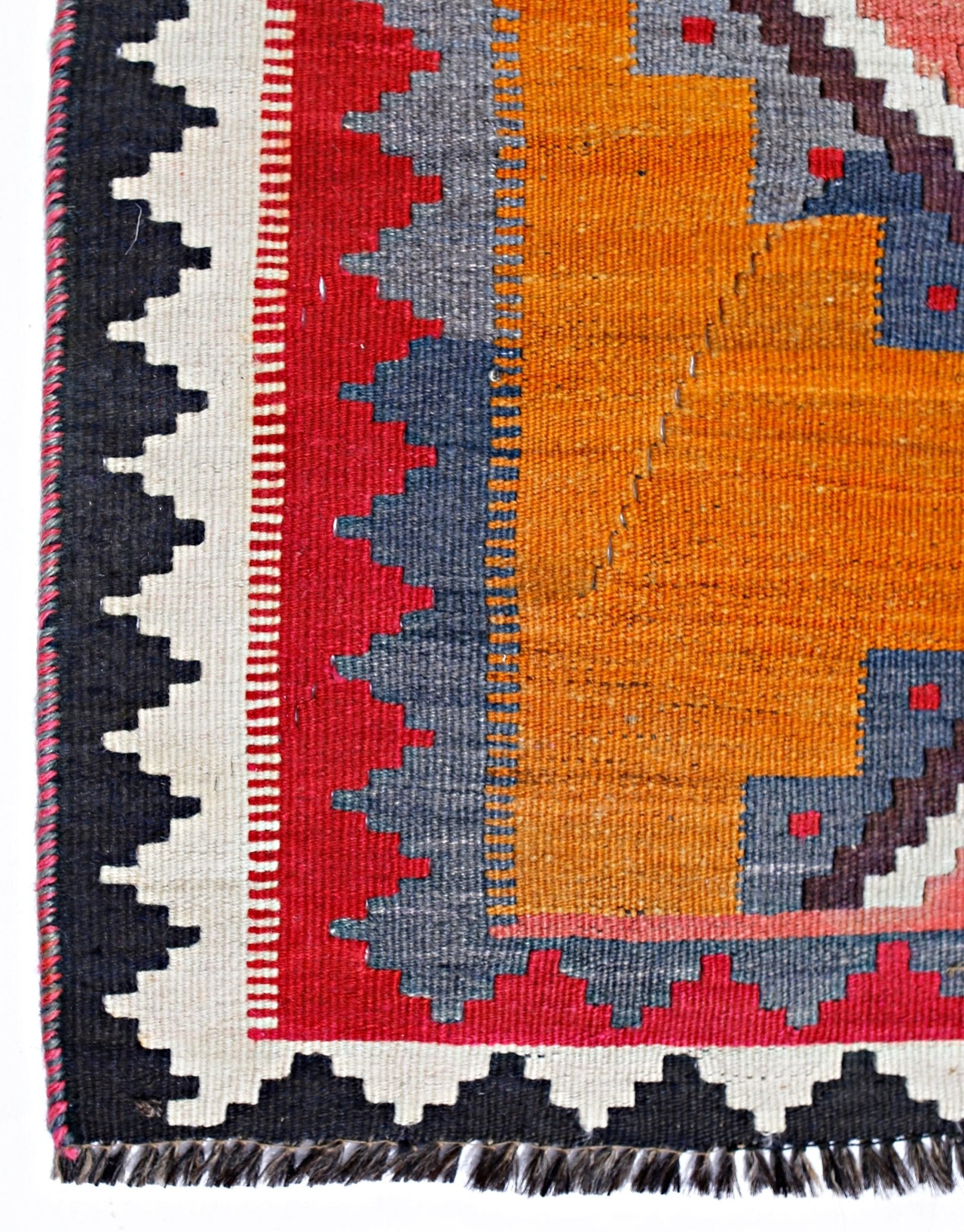 Handmade Vintage Persian Ghasghai Kilim | 300 x 144 cm | 9'10" x 4'8" - Najaf Rugs & Textile