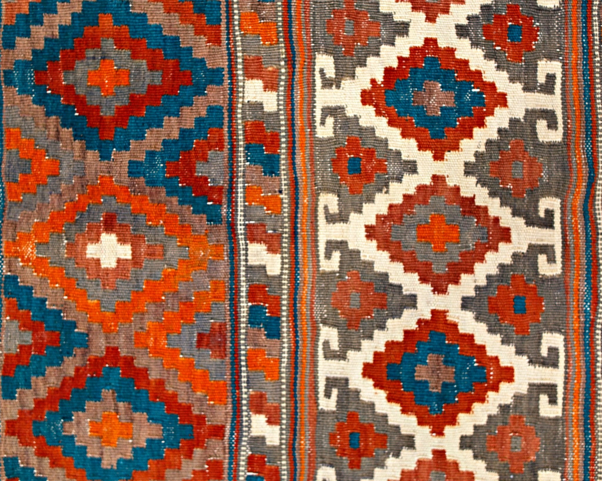 Handmade Vintage Persian Ghasghai Kilim | 324 x 211 cm | 10'8" x 6'11" - Najaf Rugs & Textile