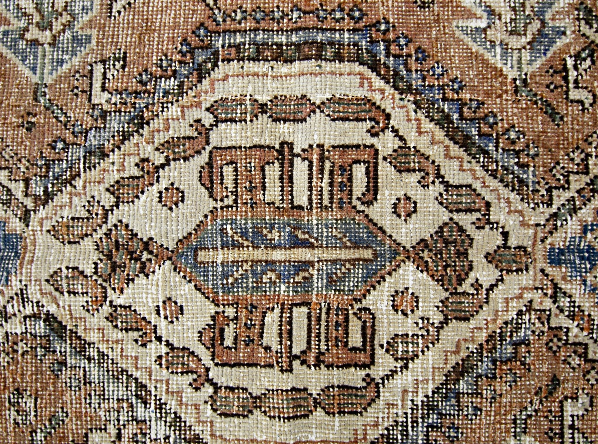 Handmade Vintage Persian Ghashghai Rug | 295 x 151 cm | 9'8" x 5' - Najaf Rugs & Textile