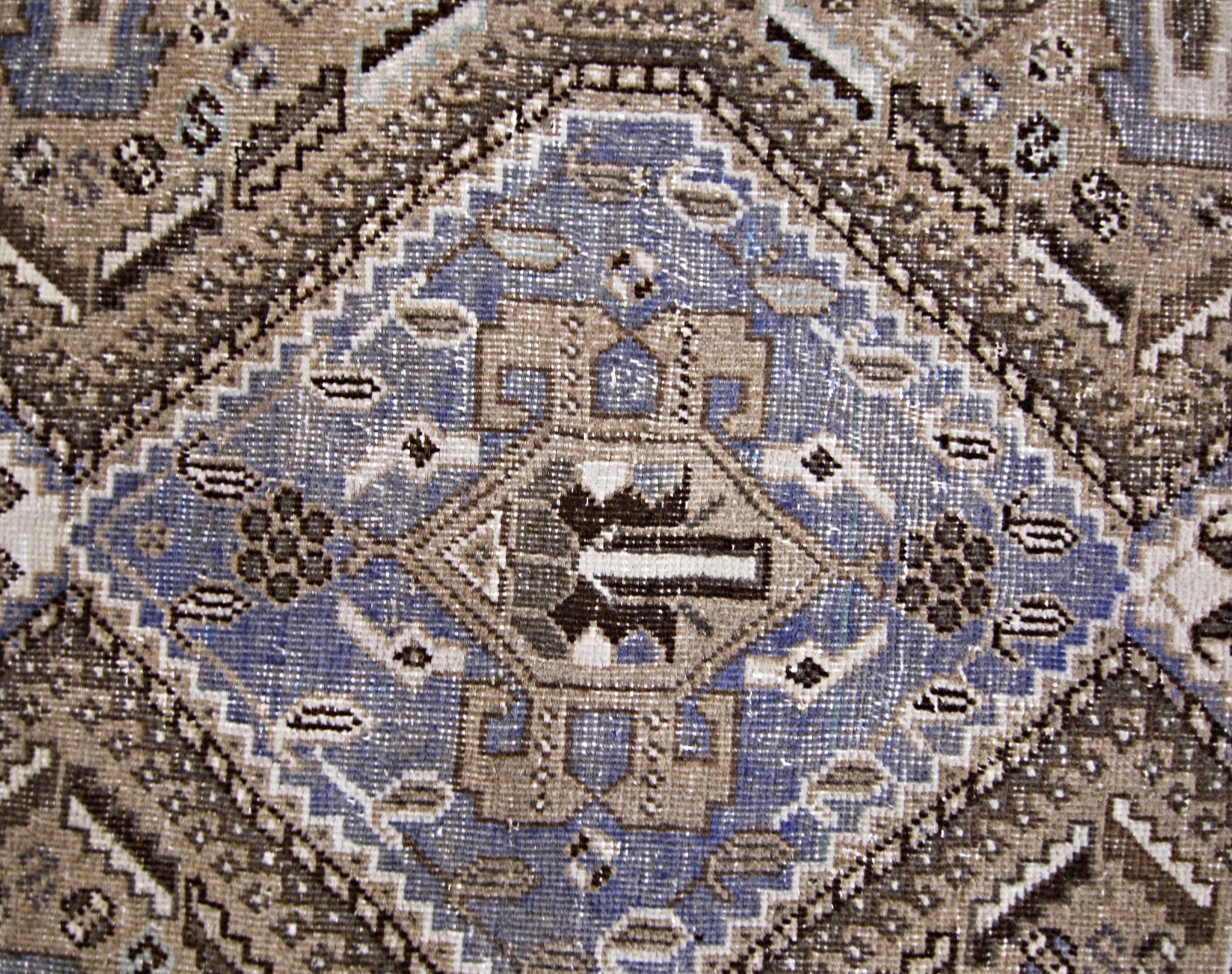 Handmade Vintage Persian Ghashghai Rug | 307 x 140 cm | 10' x 4'9" - Najaf Rugs & Textile