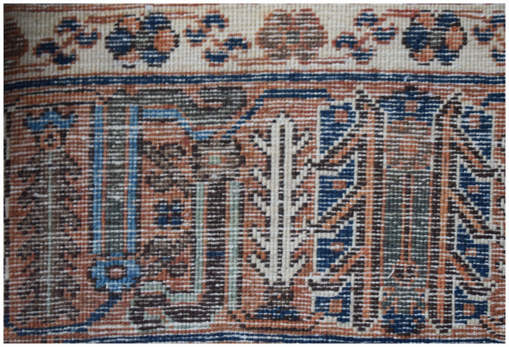 Handmade Vintage Persian Ghashghai Rug | 312 x 231 cm | 10'3" x 7'7" - Najaf Rugs & Textile