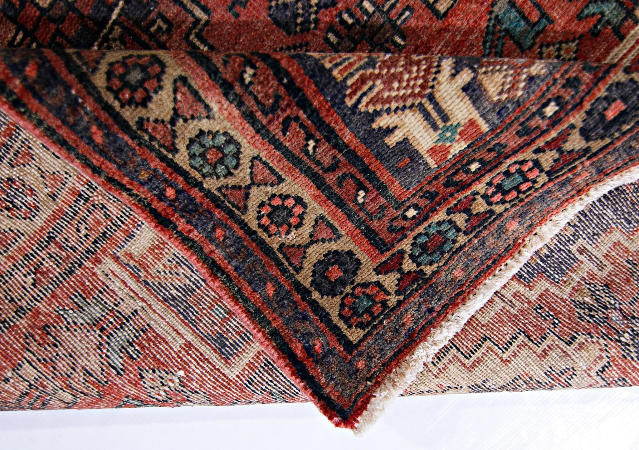 Handmade Vintage Persian Hallway Runner | 197 x 98 cm | 6'6" x 3'3" - Najaf Rugs & Textile