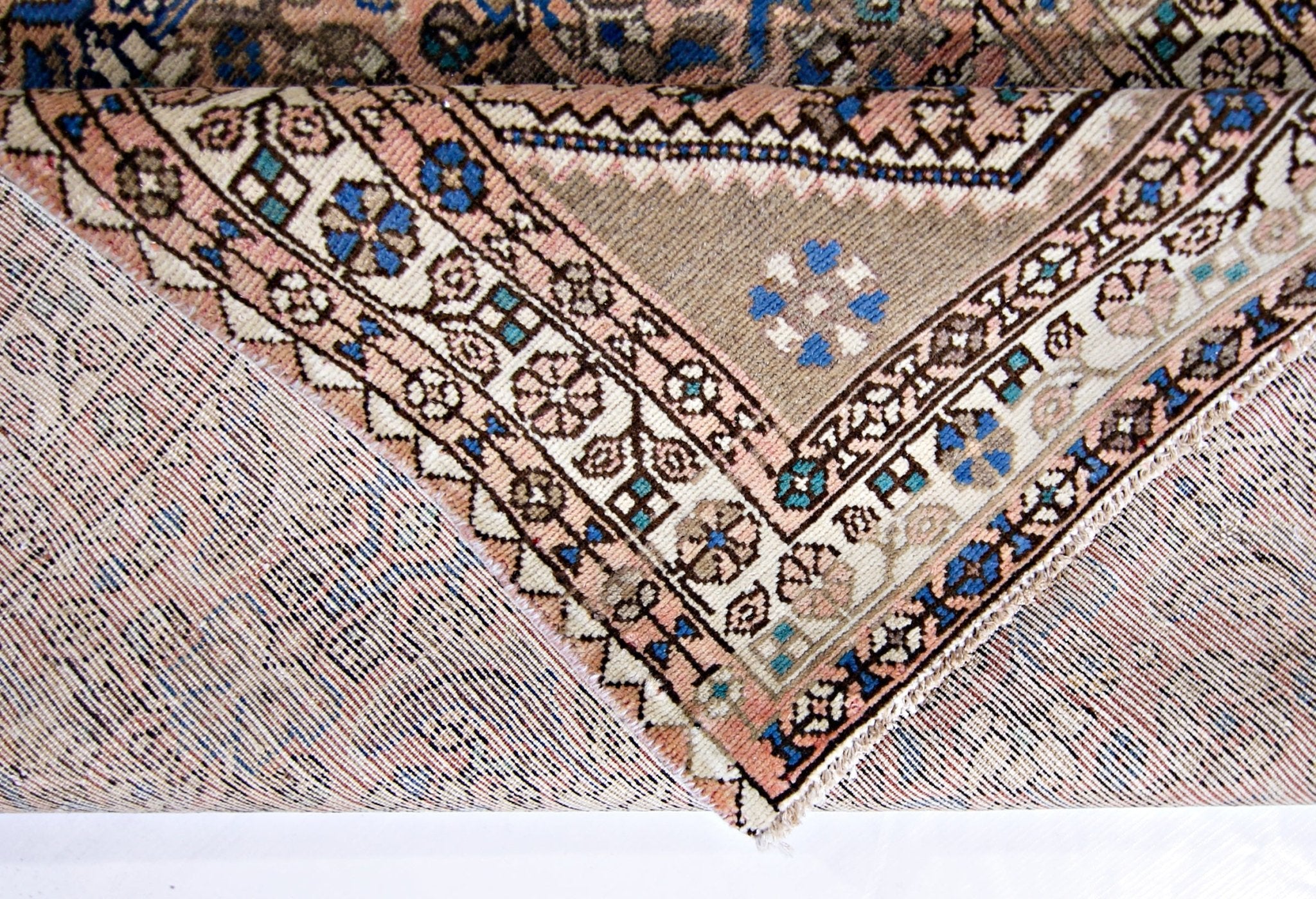 Handmade Vintage Persian Hallway Runner | 277 x 91 cm | 9'1" x 3' - Najaf Rugs & Textile