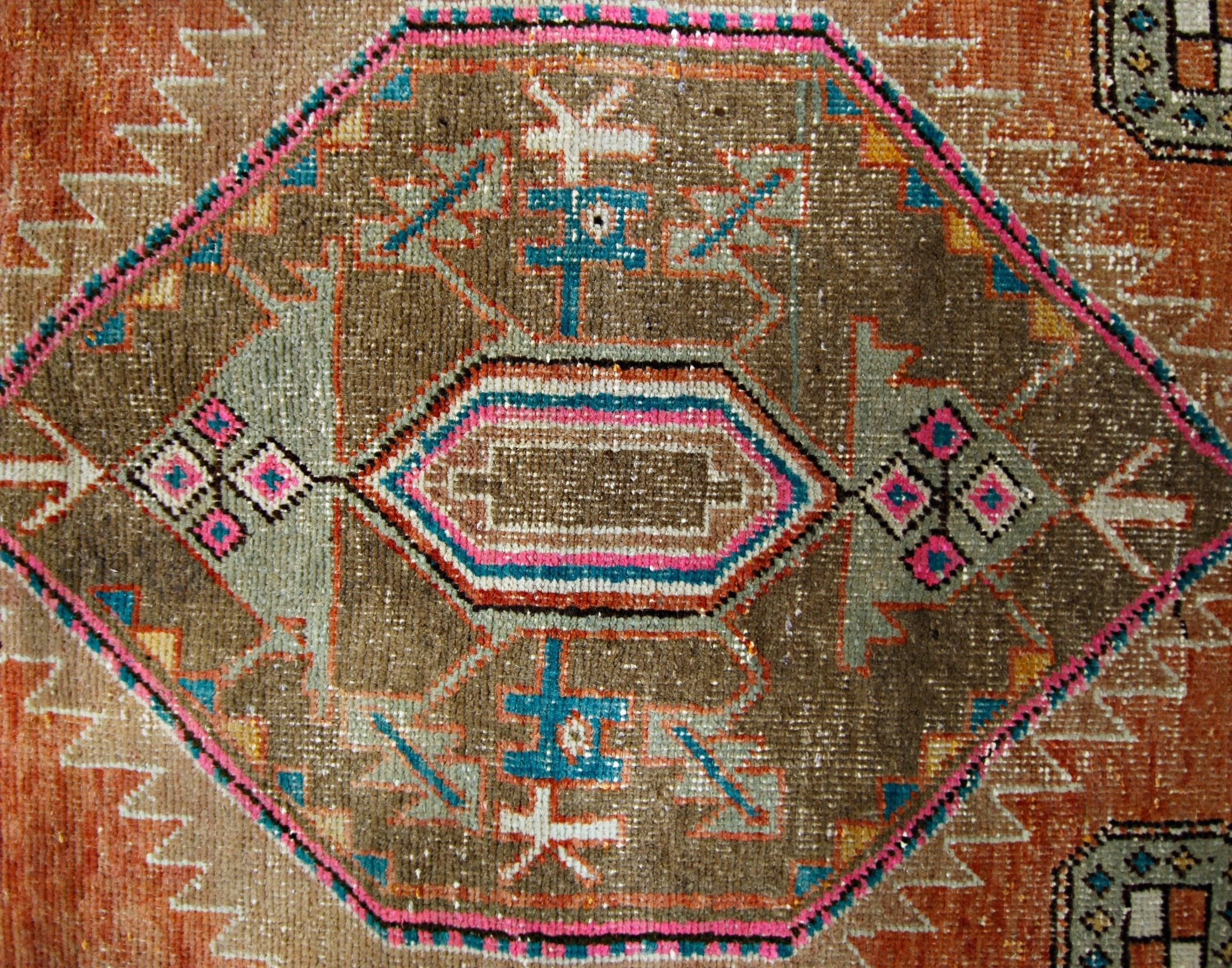 Handmade Vintage Persian Hallway Runner | 300 x 97 cm | 9'10" x 3'2" - Najaf Rugs & Textile