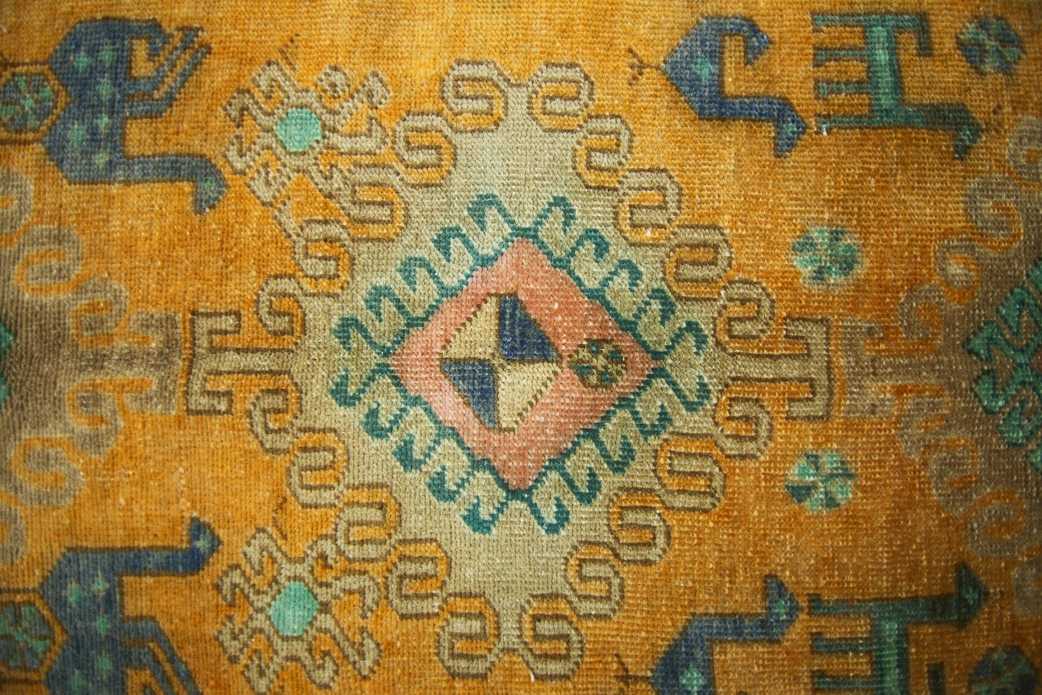 Handmade Vintage Persian Hallway Runner | 316 x 90 cm | 10'4" x 2'11" - Najaf Rugs & Textile