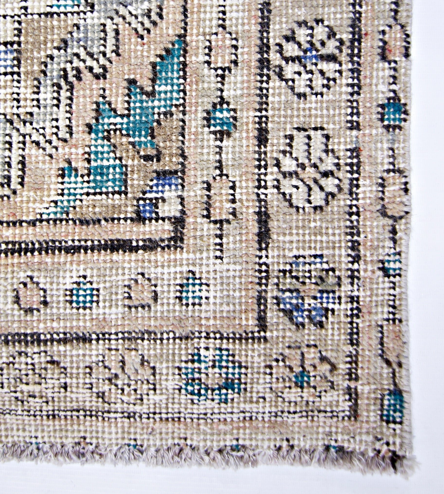 Handmade Vintage Persian Hallway Runner | 409 x 100 cm | 13'5" x 3'3" - Najaf Rugs & Textile