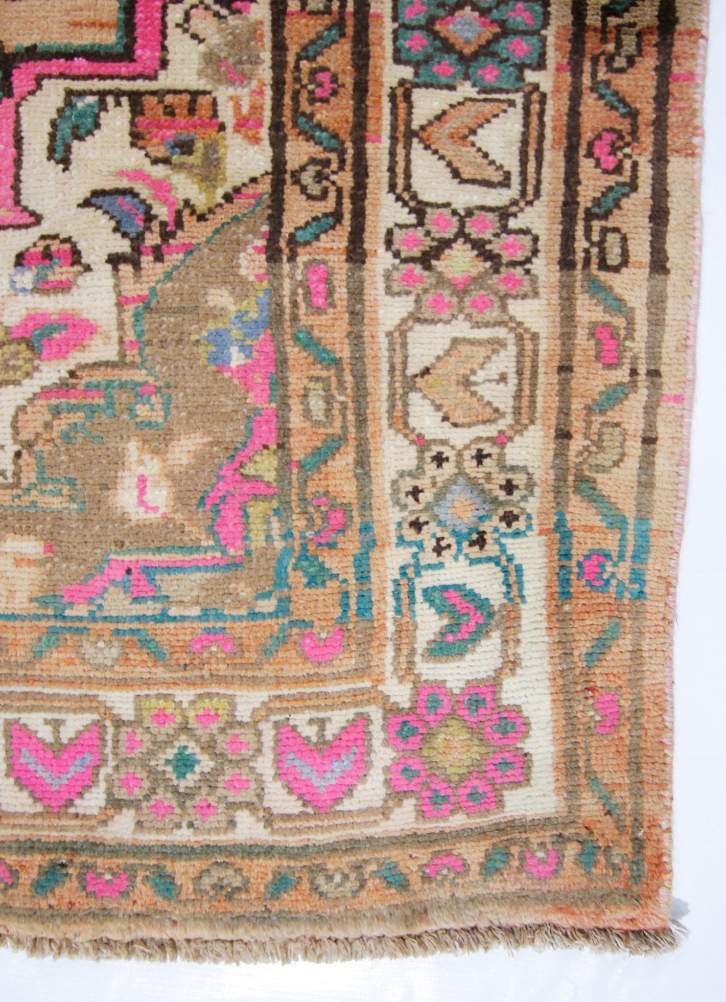 Handmade Vintage Persian Hossainabad Rug | 299 x 148 cm | 9'9" x 4'10" - Najaf Rugs & Textile