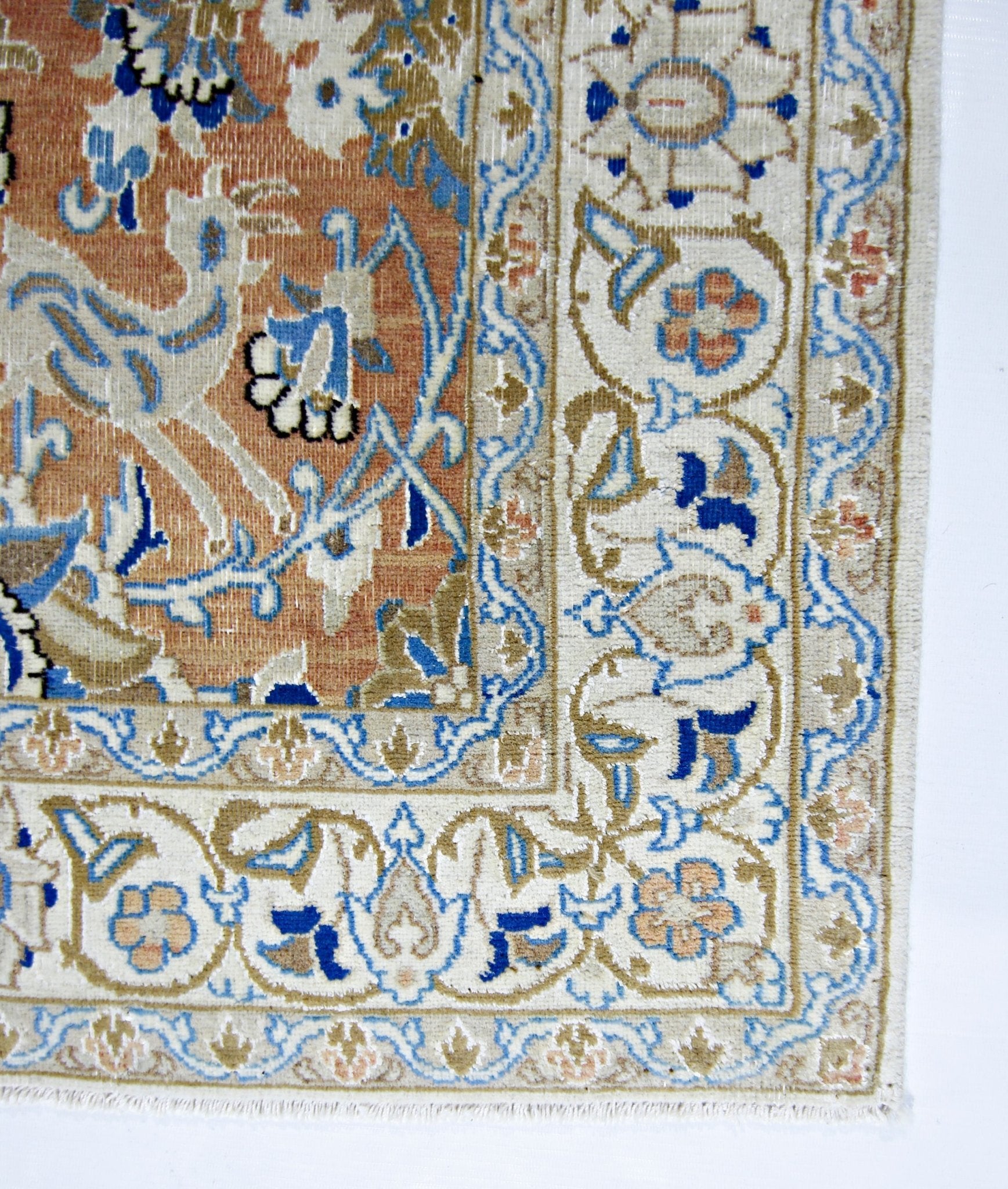 Handmade Vintage Persian Kerman Hunting Rug | 197 x 118 cm | 6'5" x 3'10" - Najaf Rugs & Textile