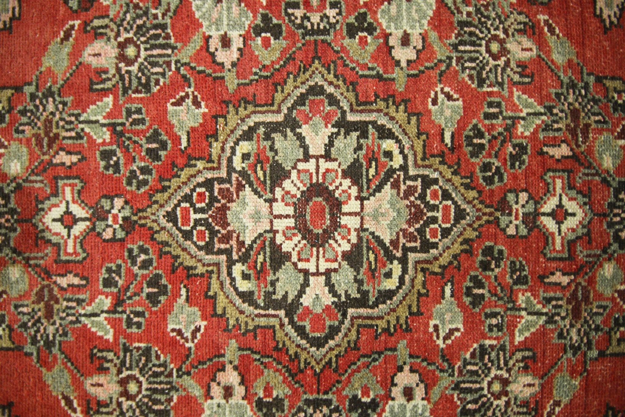 Handmade Vintage Persian Kerman Rug | 121 x 77 cm | 4' x 2'6" - Najaf Rugs & Textile